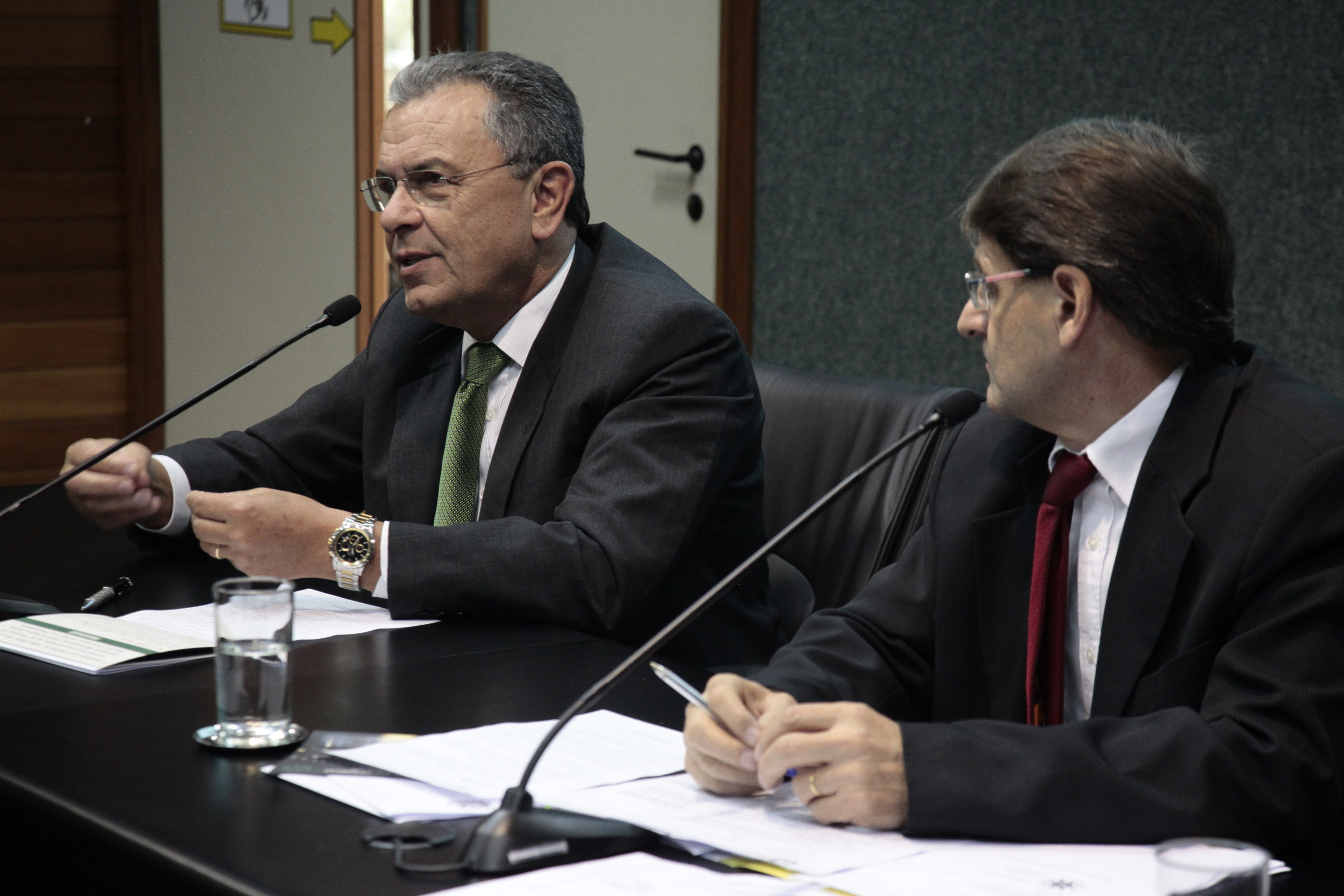 Comissão de Saúde.