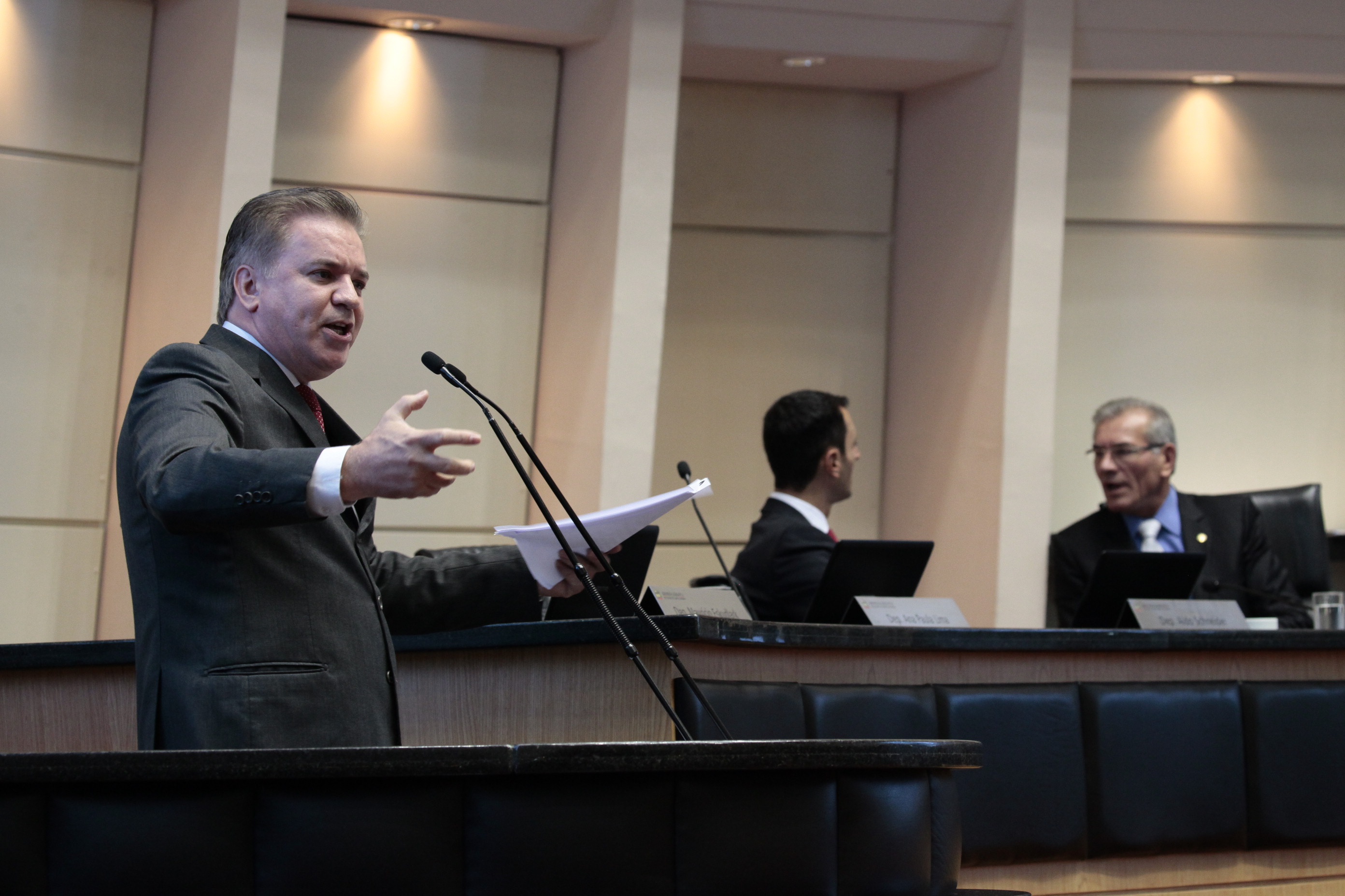 Deputado César Valduga (PCdoB). Sessão Ordinária.