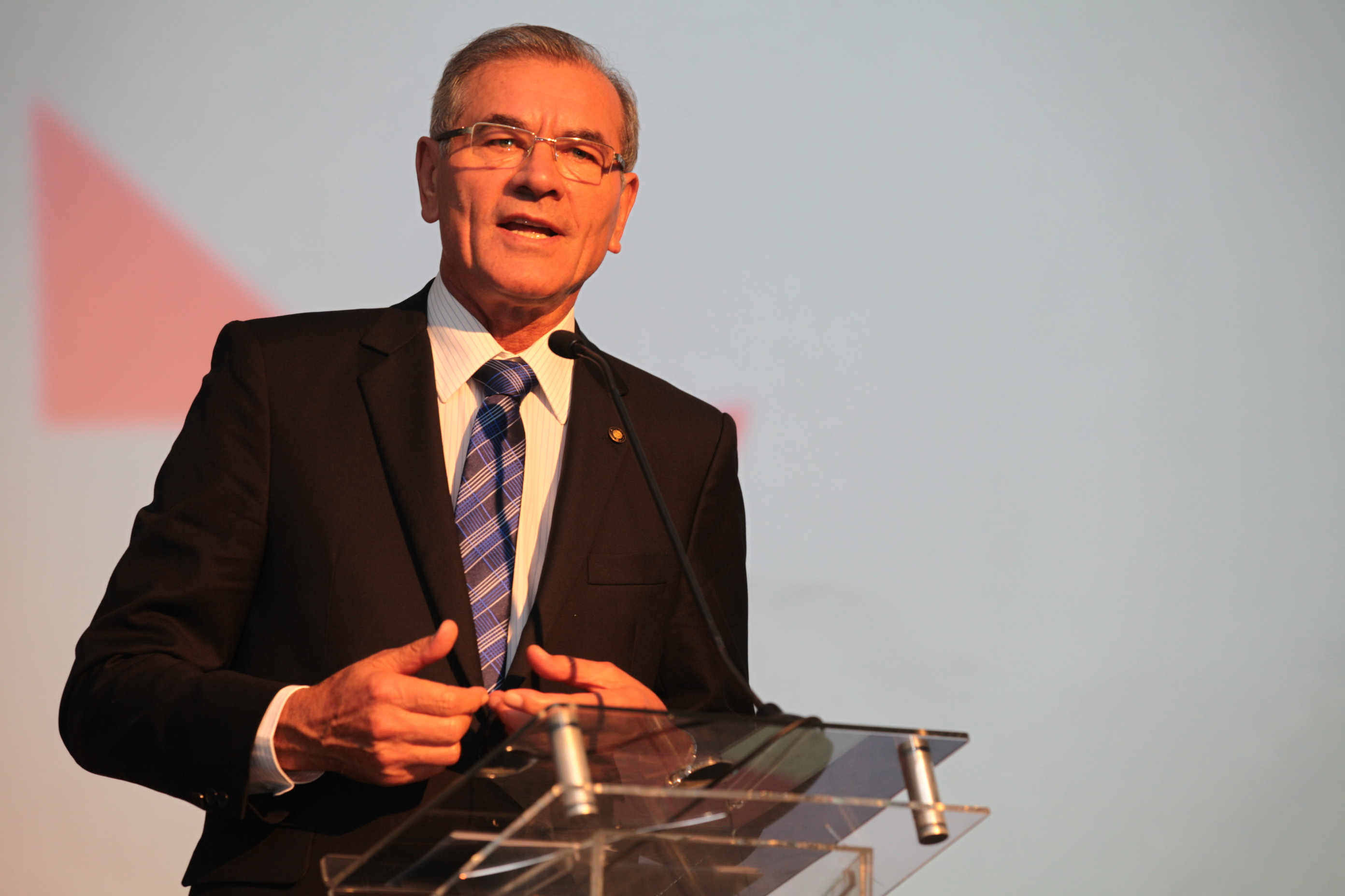 Posse da Nova Diretoria daACAERT - Presidente da ALESC, deputado Silvio Drevek (PP)