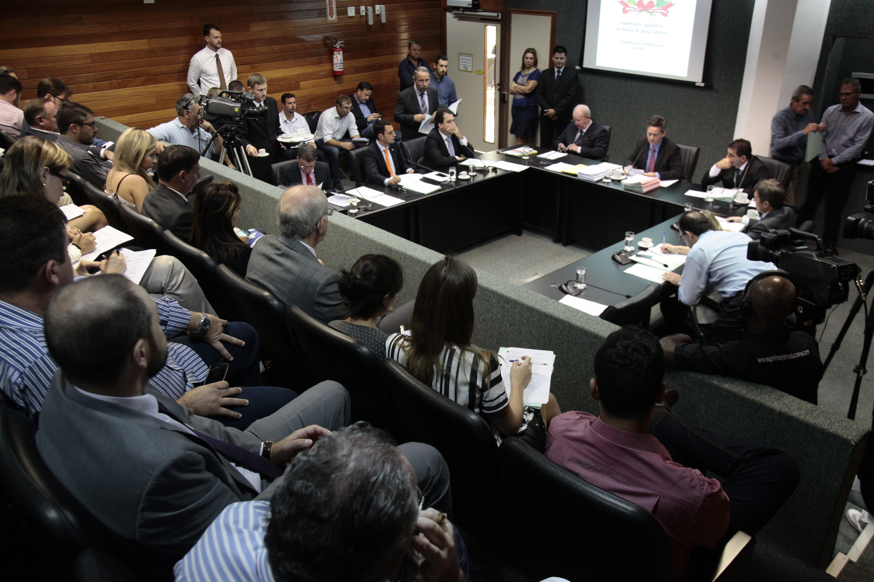 Comissão de Constituição e Justiça