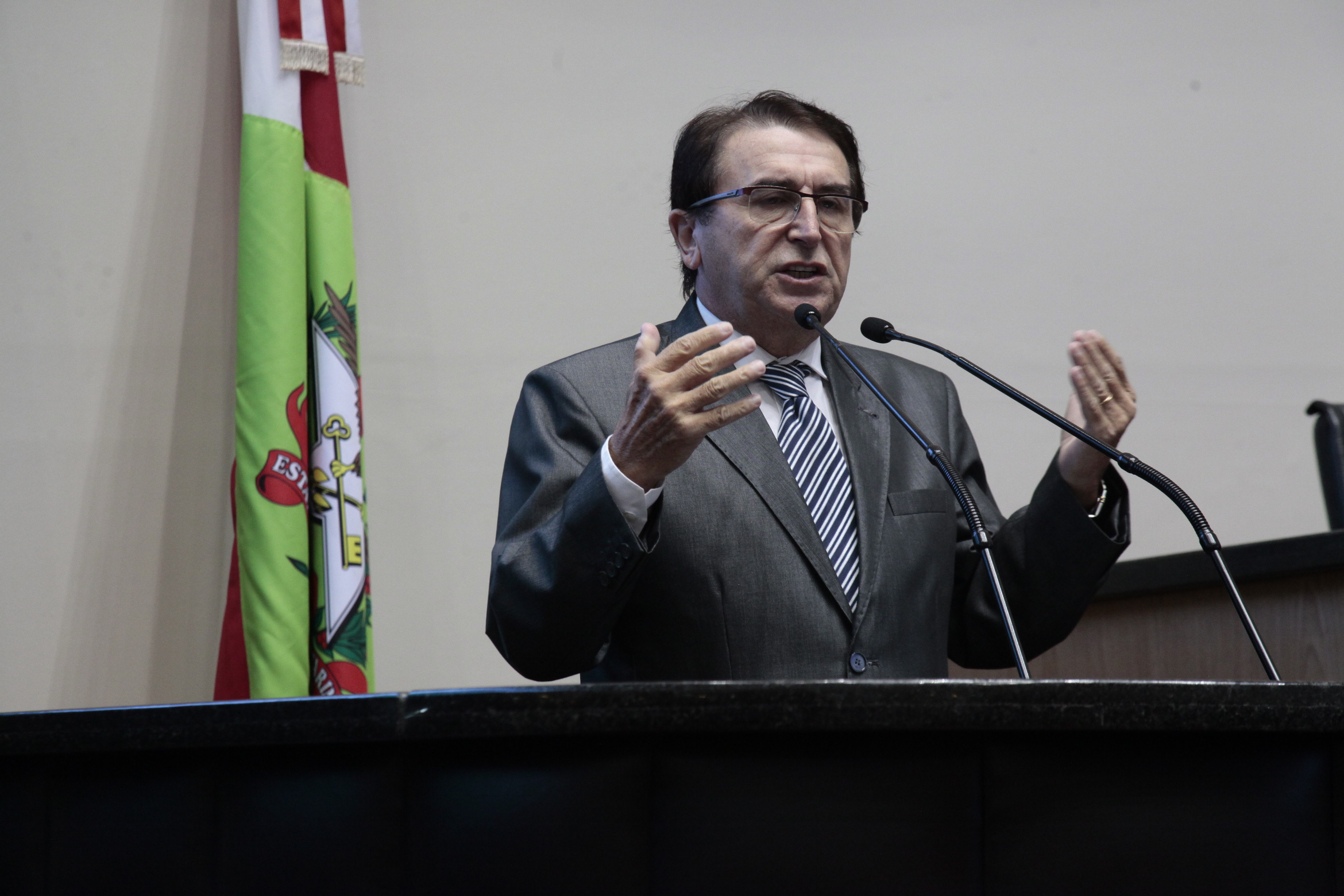 Sessão Plenária. Deputado Antônio Aguiar (PMDB)