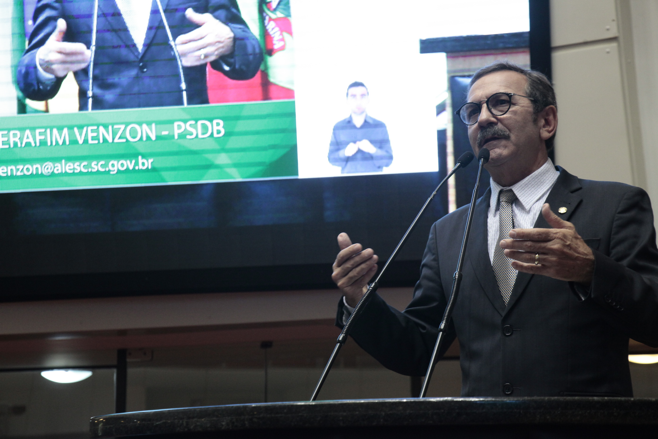 Sessão Plenária. Deputado Serafim Venzon (PSDB)