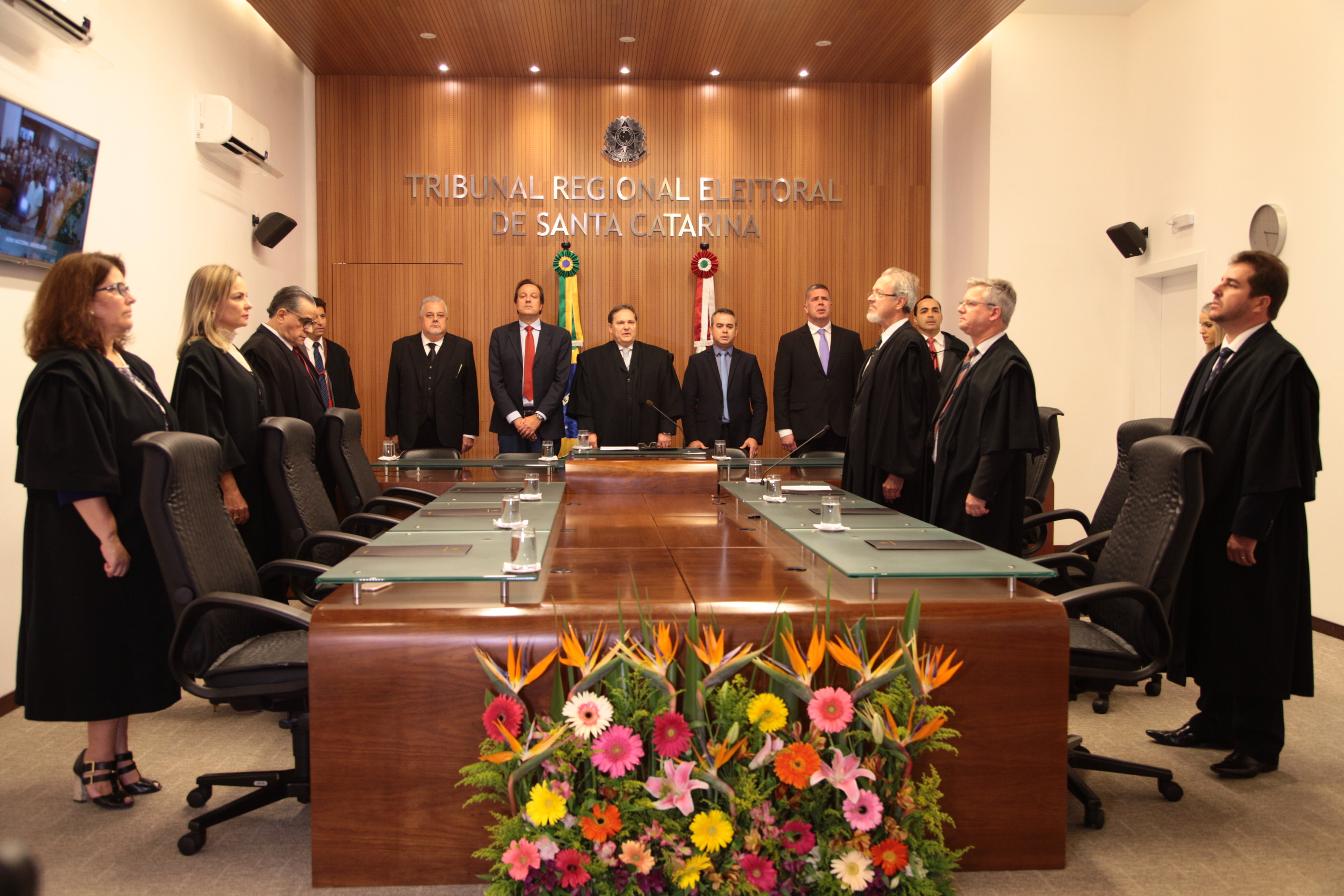 Posse no TRE