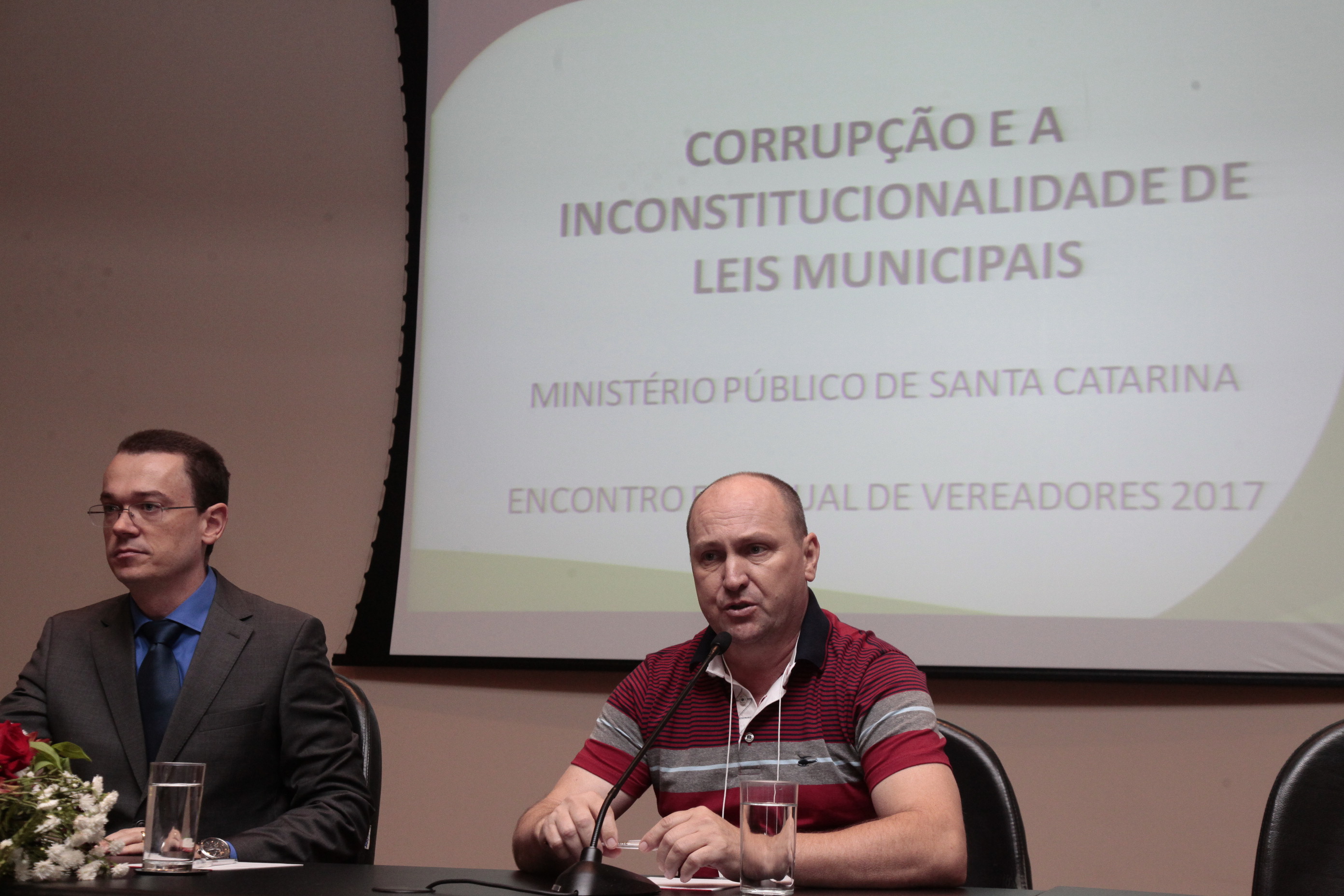 Ecerramento Encontro Estadual Vereadores