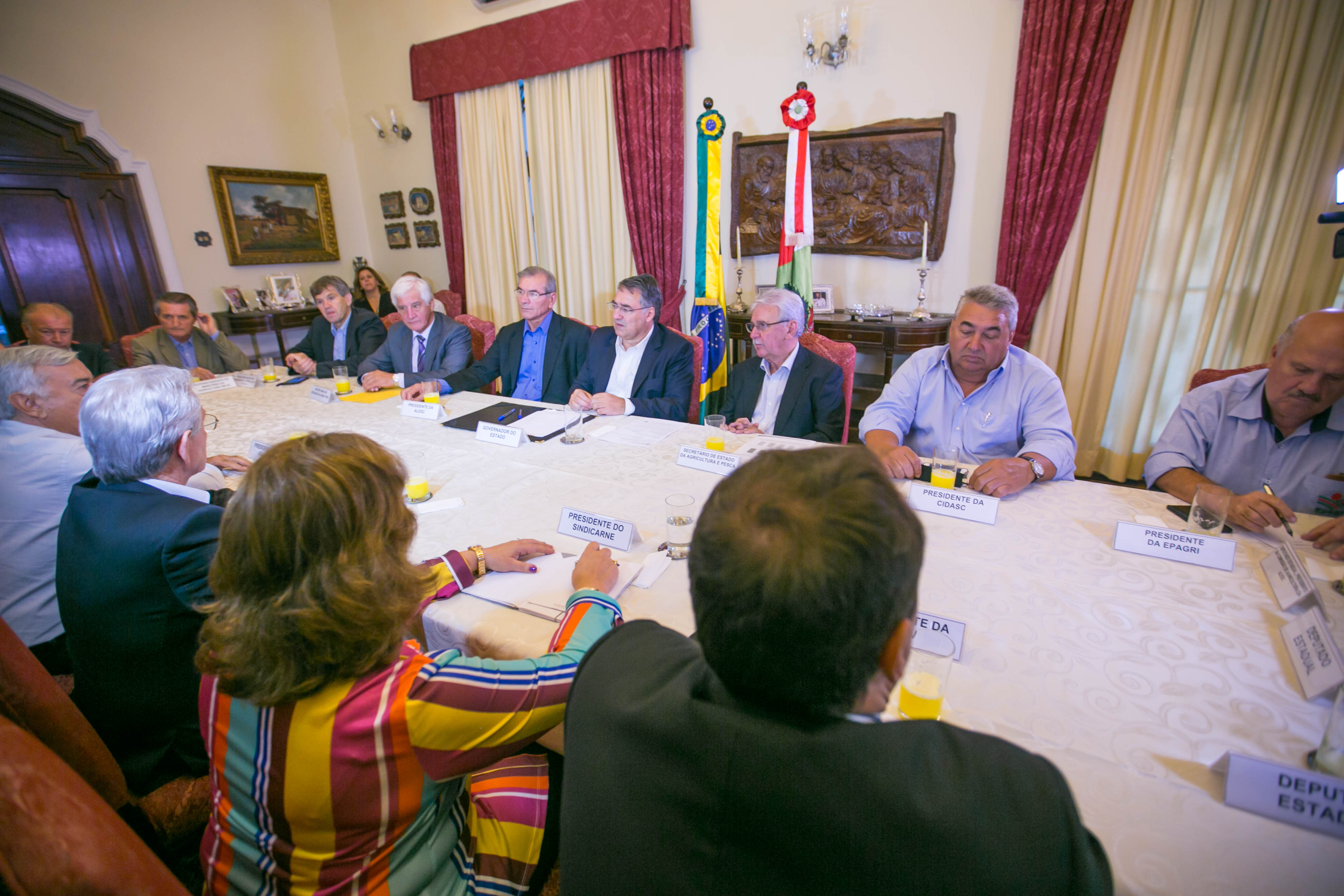 Reunião na Casa da Agronômica