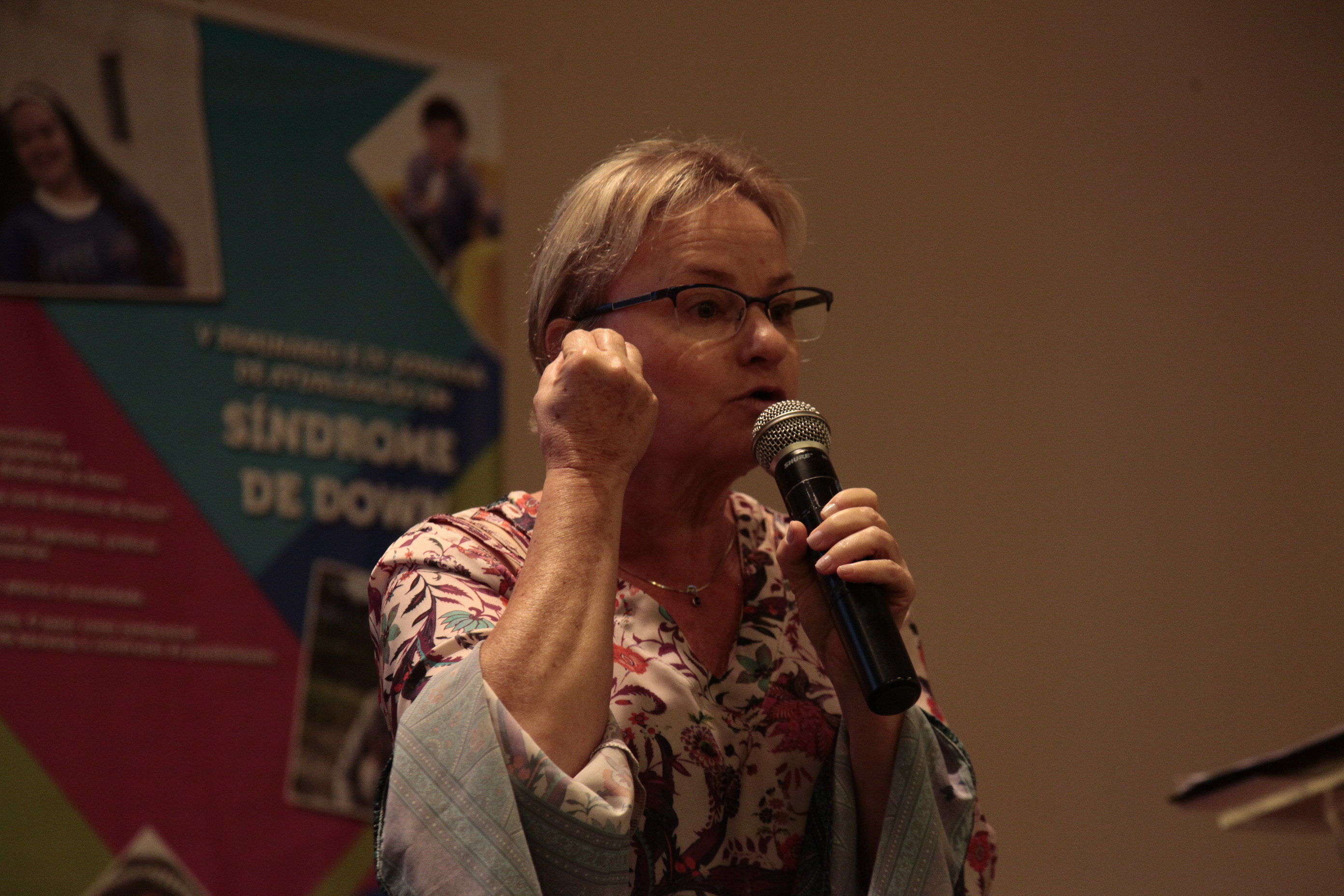 Celia Diva Renck. Quinto Seminário e Quarta Jornada Catarinense Sobre Síndrome de Down.