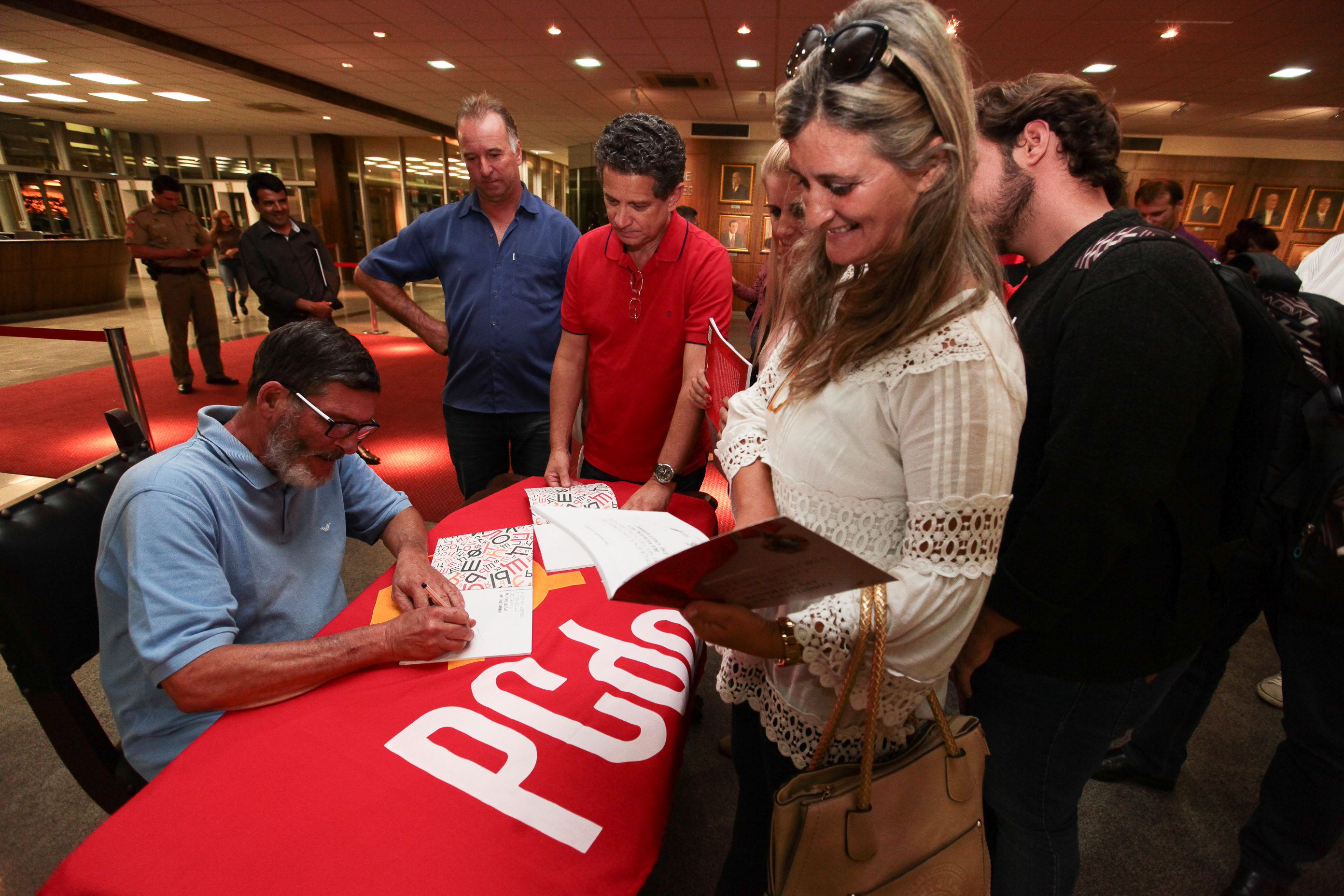 Lançamento Literário 