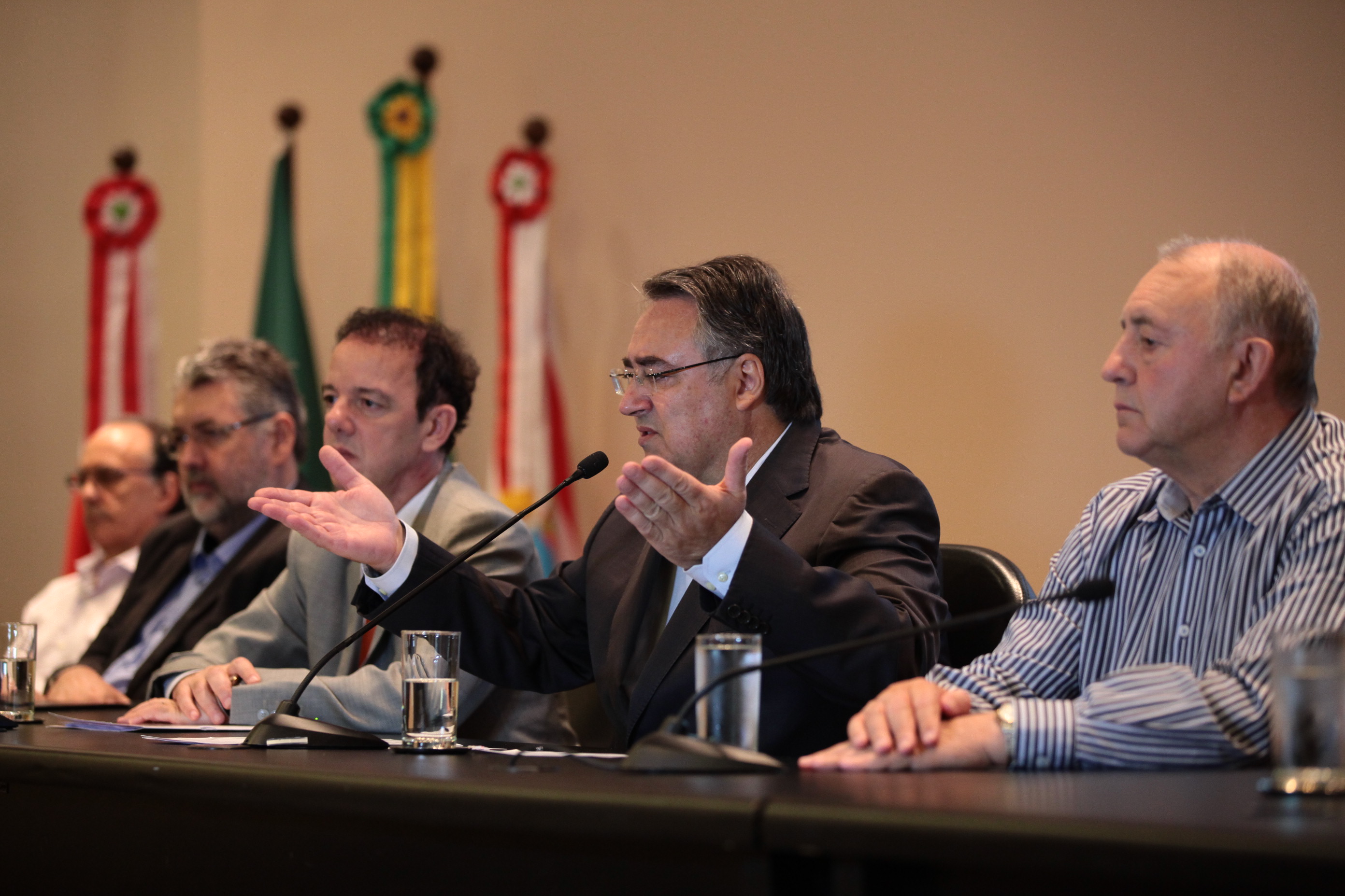 Seminário Internacional - Programa Reviver