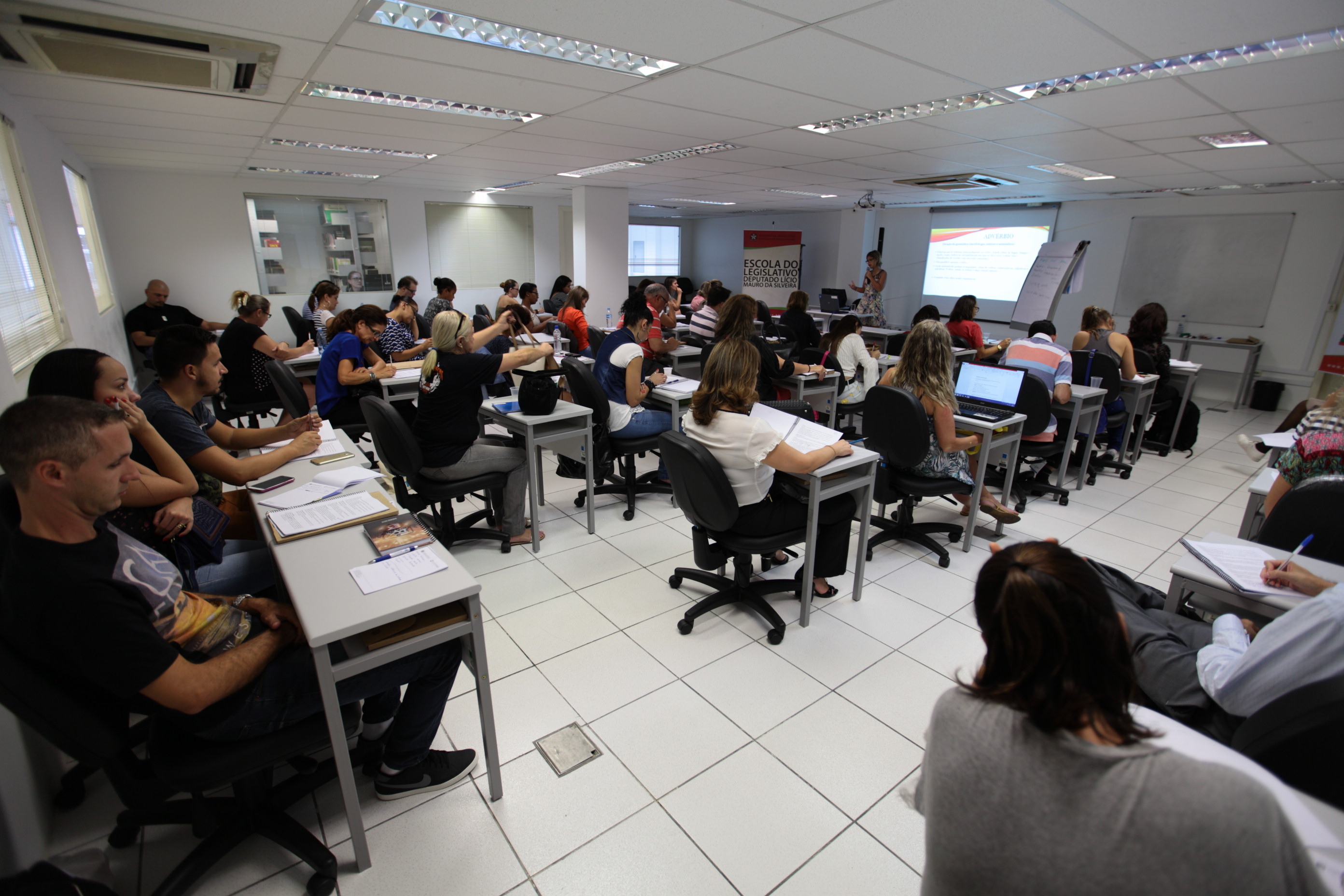 Escola do Legislativo – Curso de Gramática