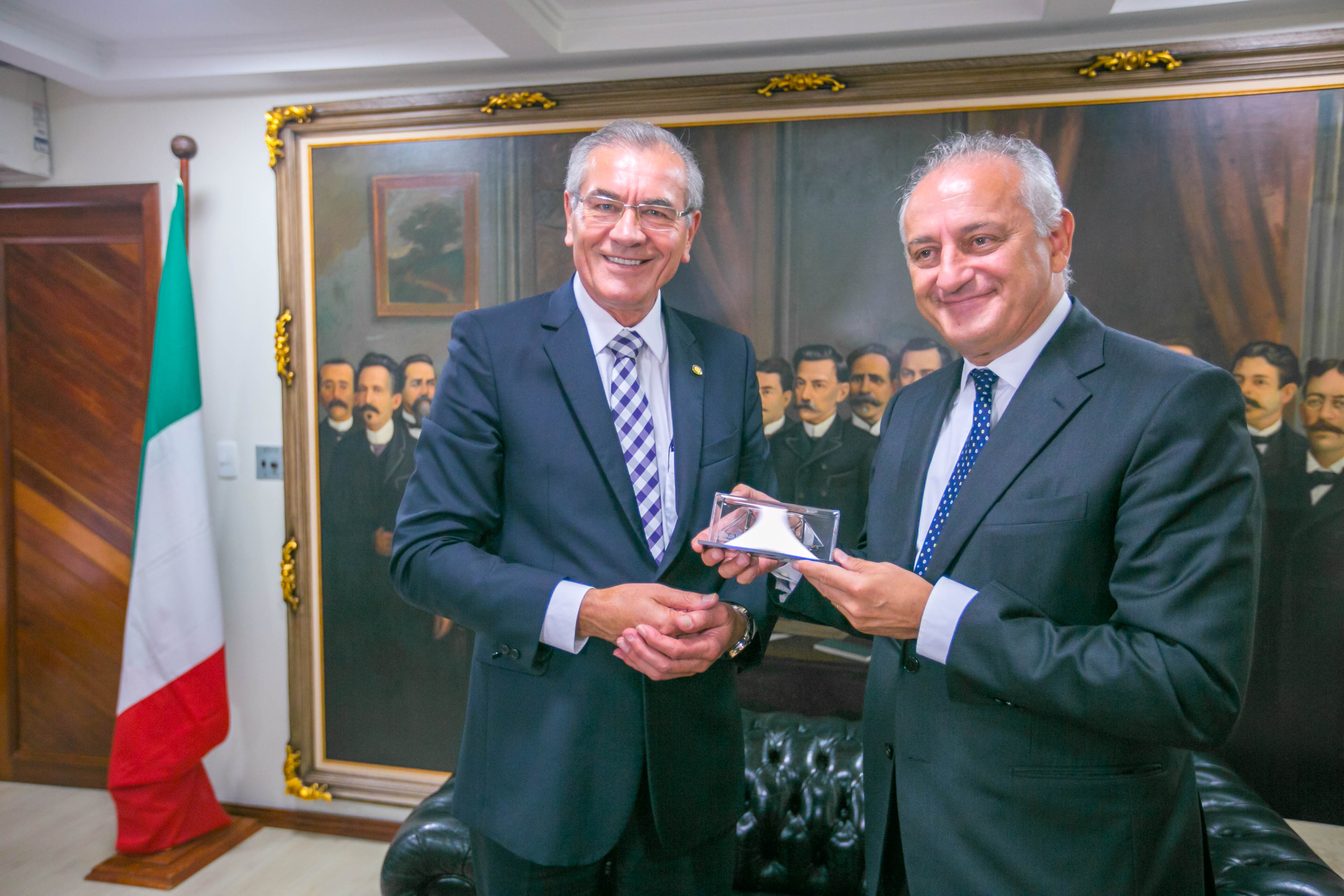 Silvio Dreveck, Presidente da Alesc e Antonio Bernardini, embaixador da Itália no Brasil - Visita do Embaixador da Itália na Presidência da ALESC