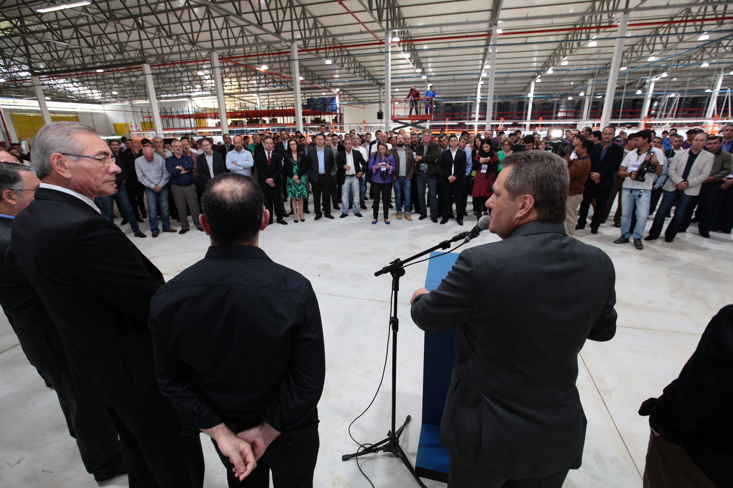 Presidente comparece à Inauguração de fábrica em Mafra.