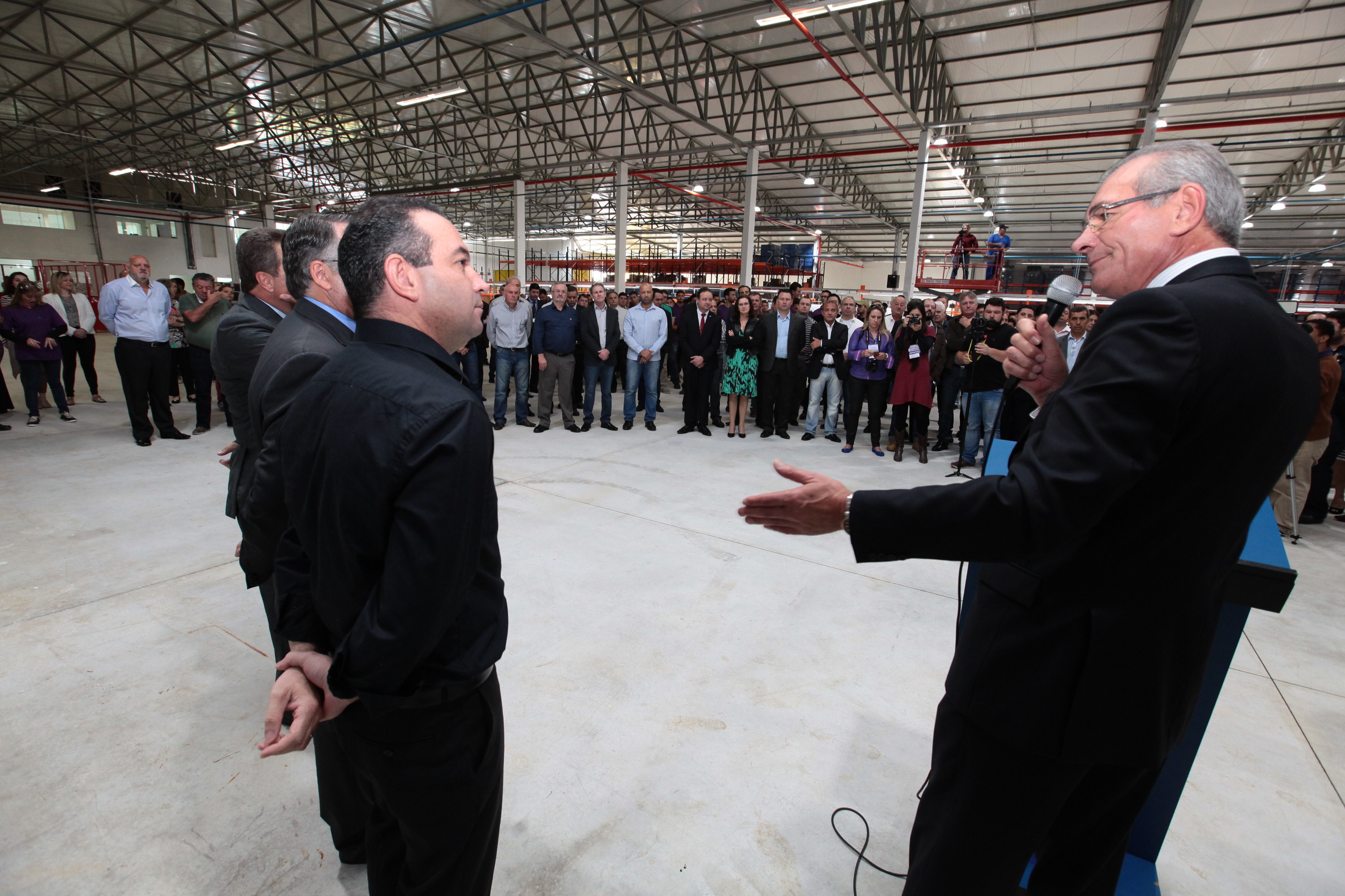 Presidente comparece à Inauguração de fábrica em Mafra.
