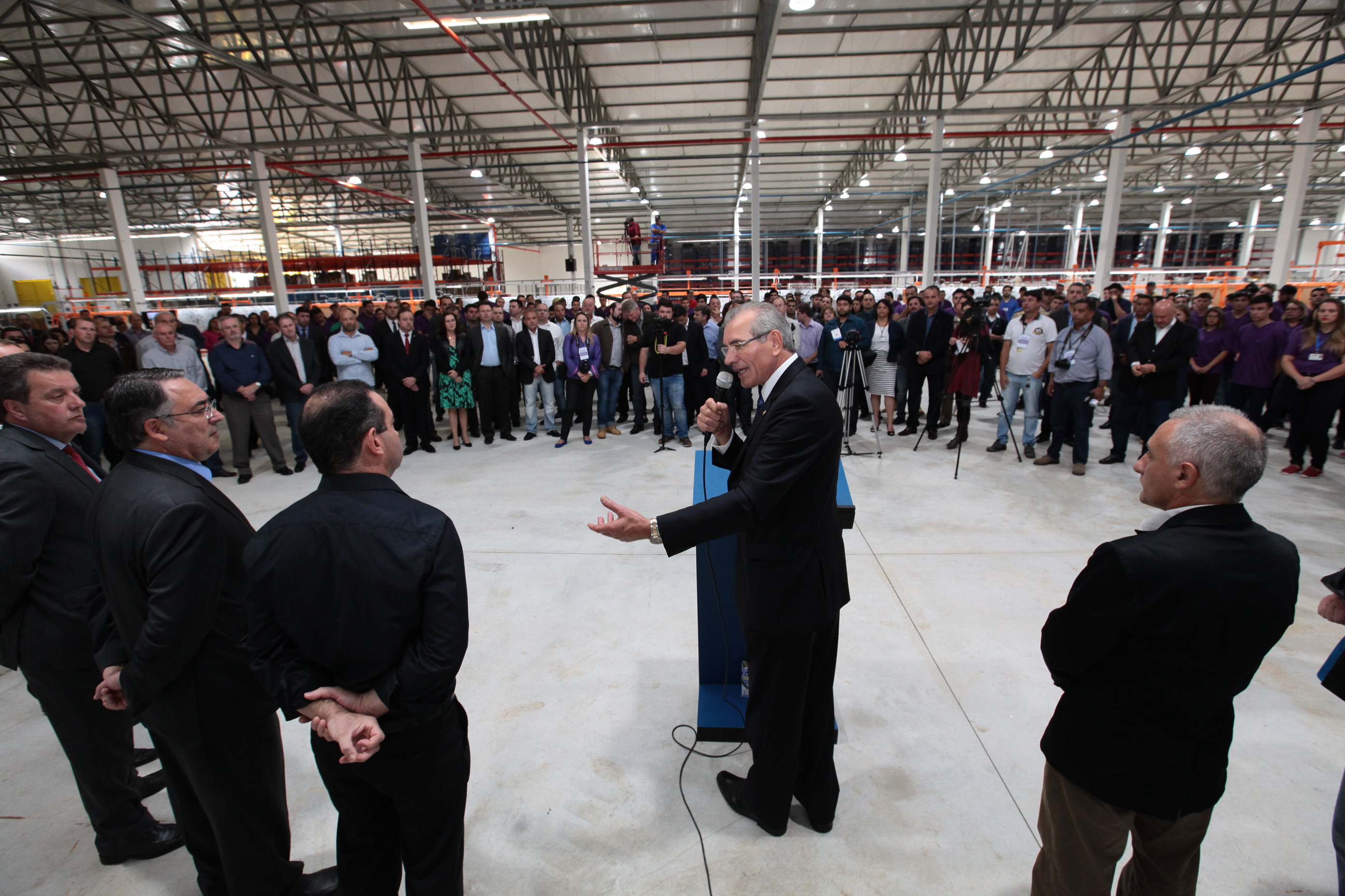 Presidente comparece à Inauguração de fábrica em Mafra.