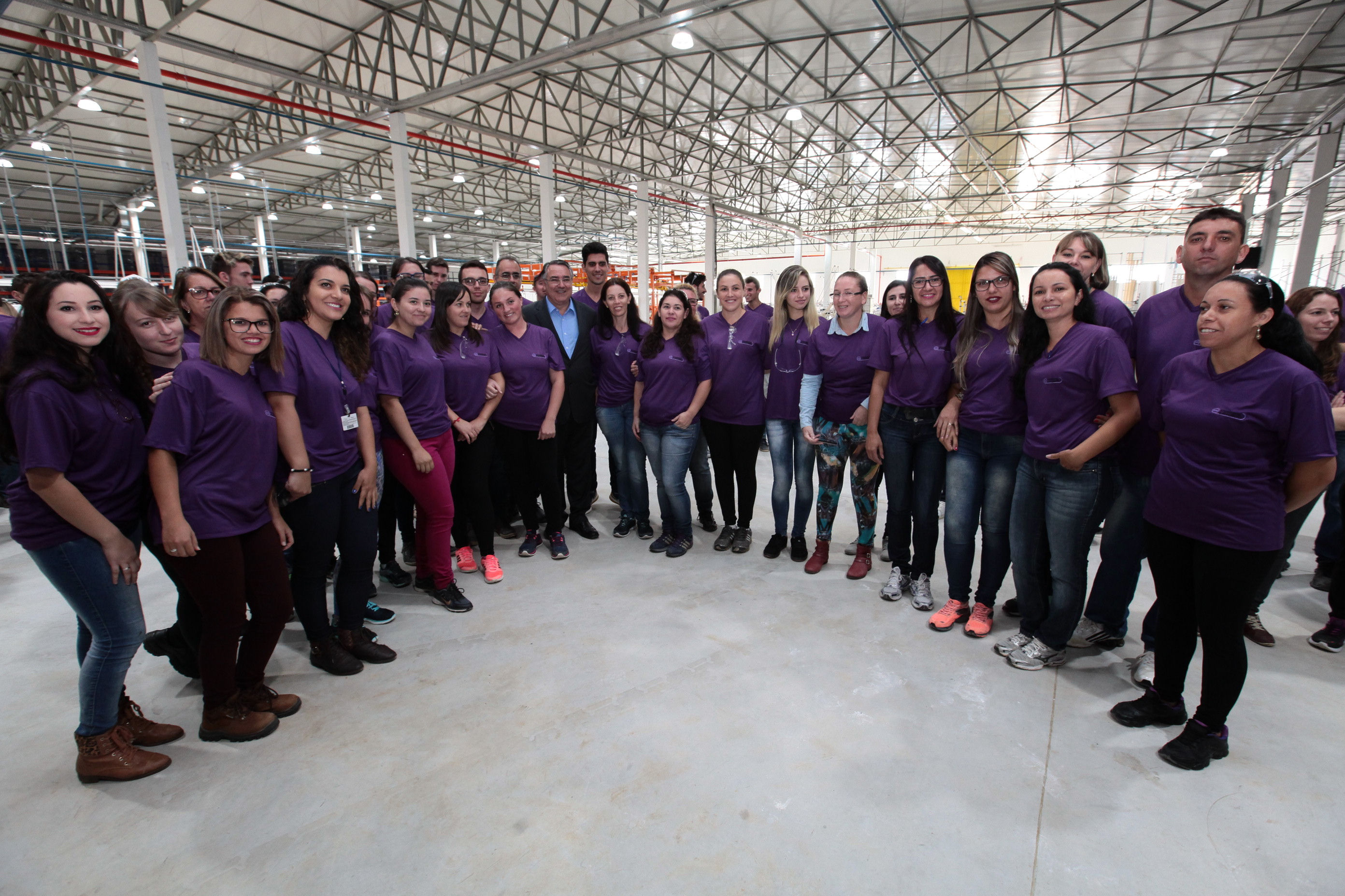 Presidente comparece à Inauguração de fábrica em Mafra.