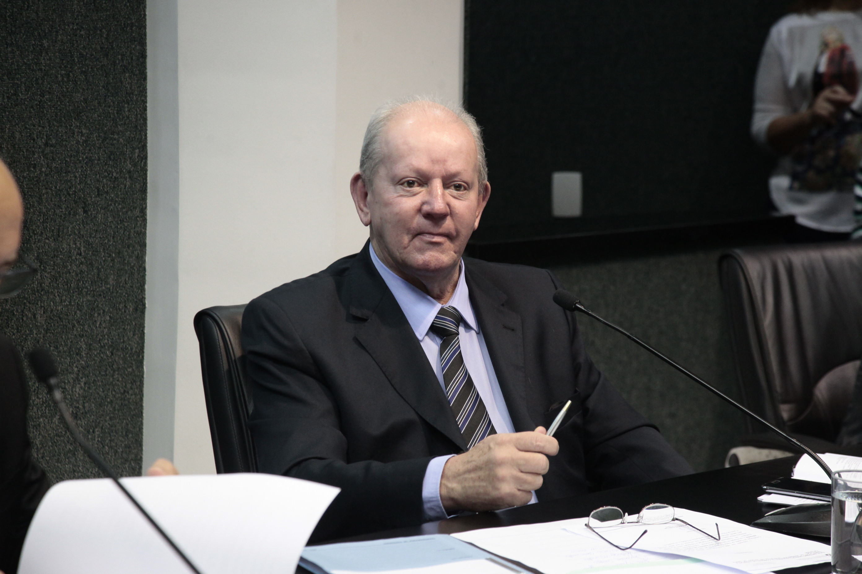 Comissão de Finanças.