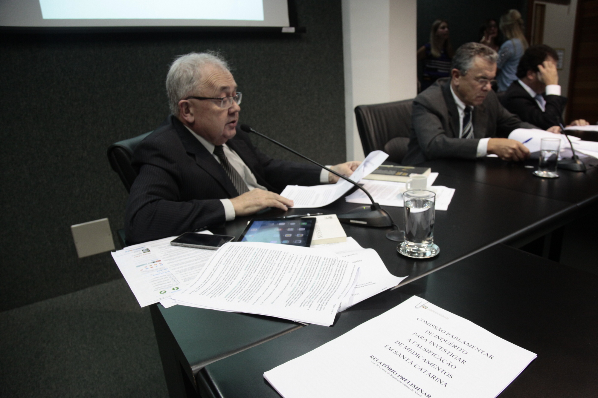 CPI propõe ações para ampliar o controle sobre medicamentos