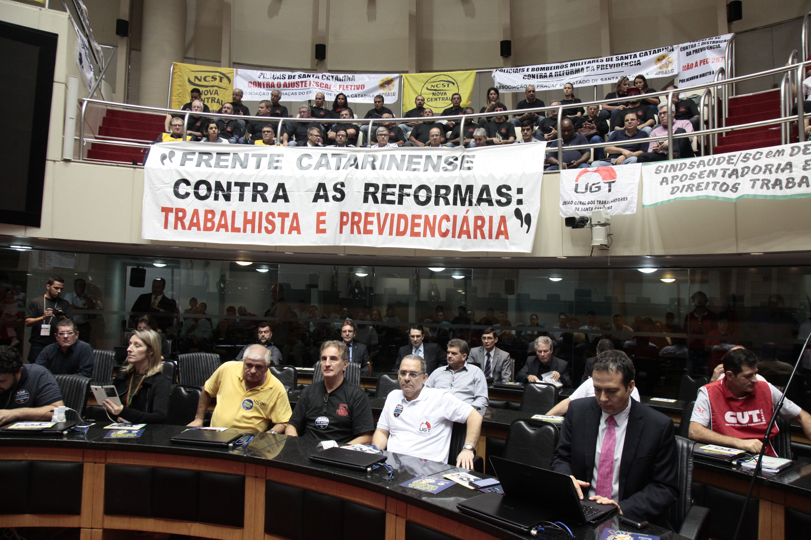 Comissão de Trabalho Promove Audiência Pública Sobre Reforma da Previdência.