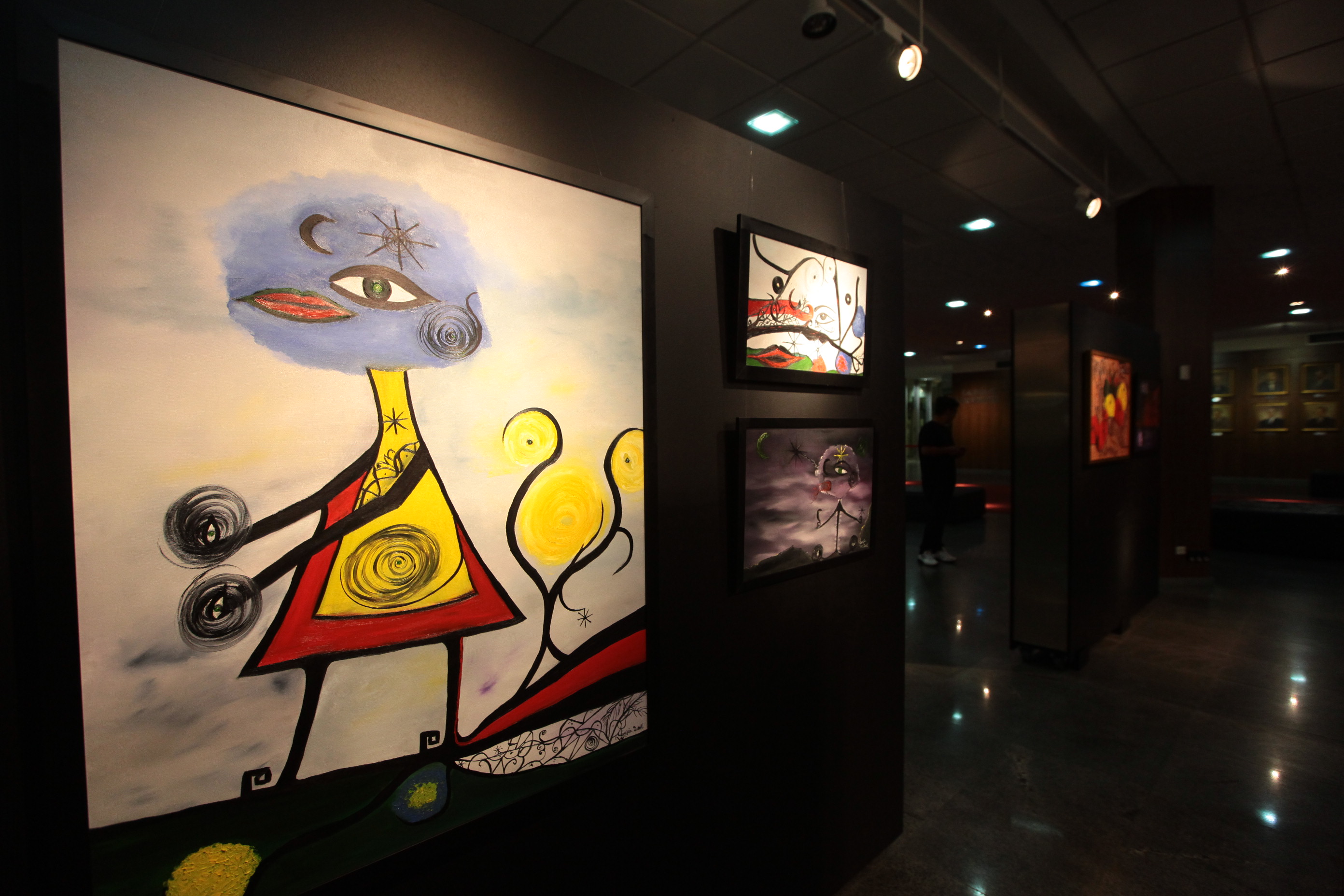 Exposição Mãos que criam – Artista plástica Luzia Werlich Zacchi