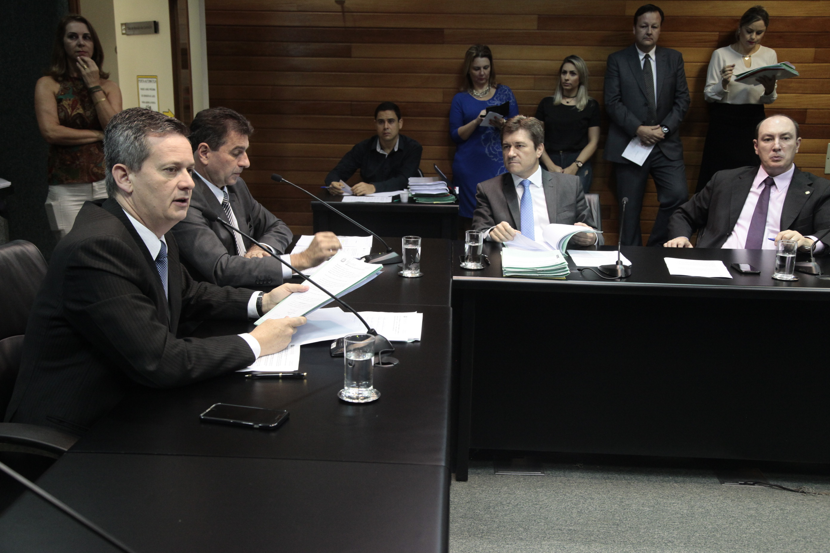 Comissão de Constituição e Justiça.