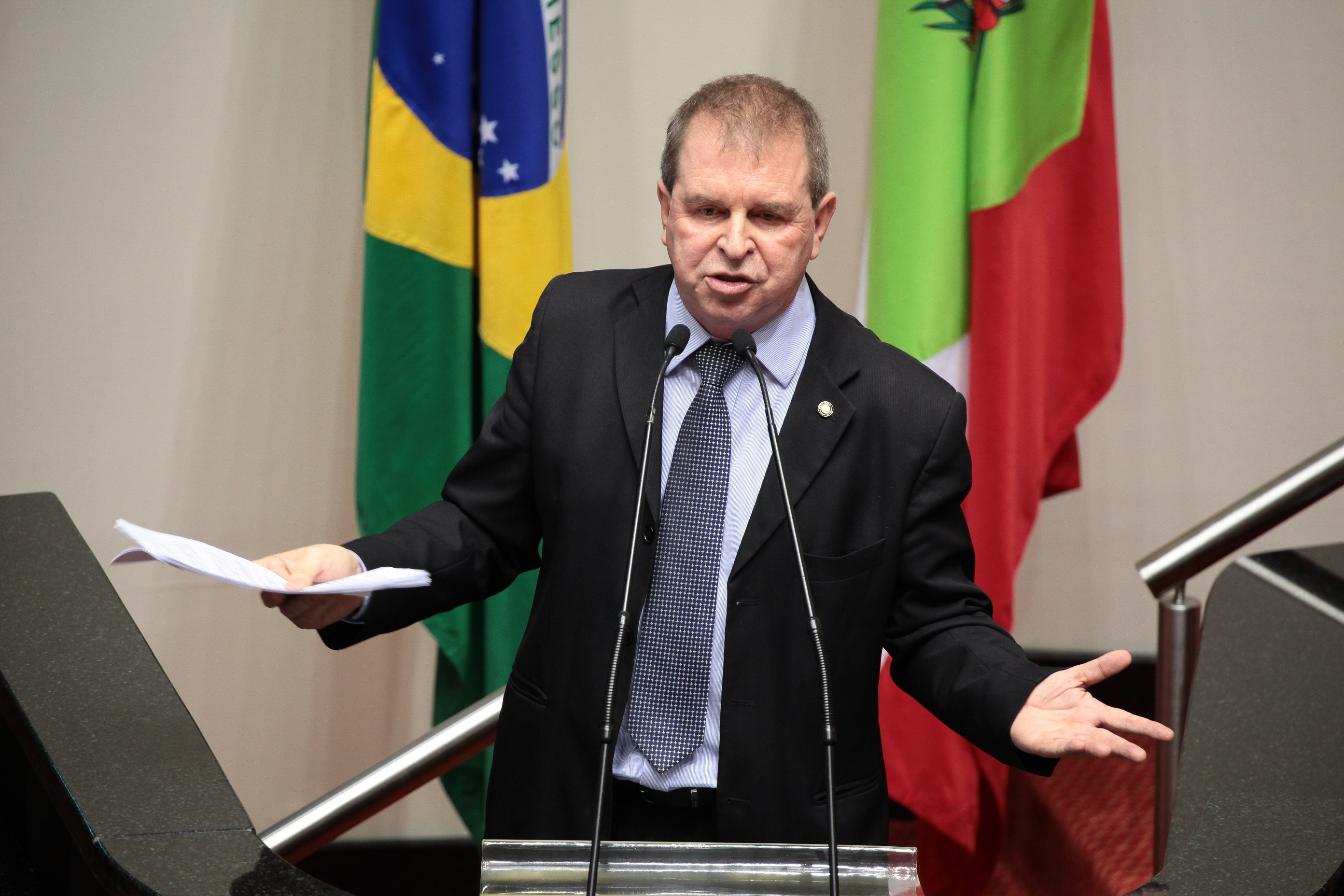Sessão Ordinária da Assembleia Legislativa do Estado de Santa Catarina. Deputado Maurício Eskudlark (PR)