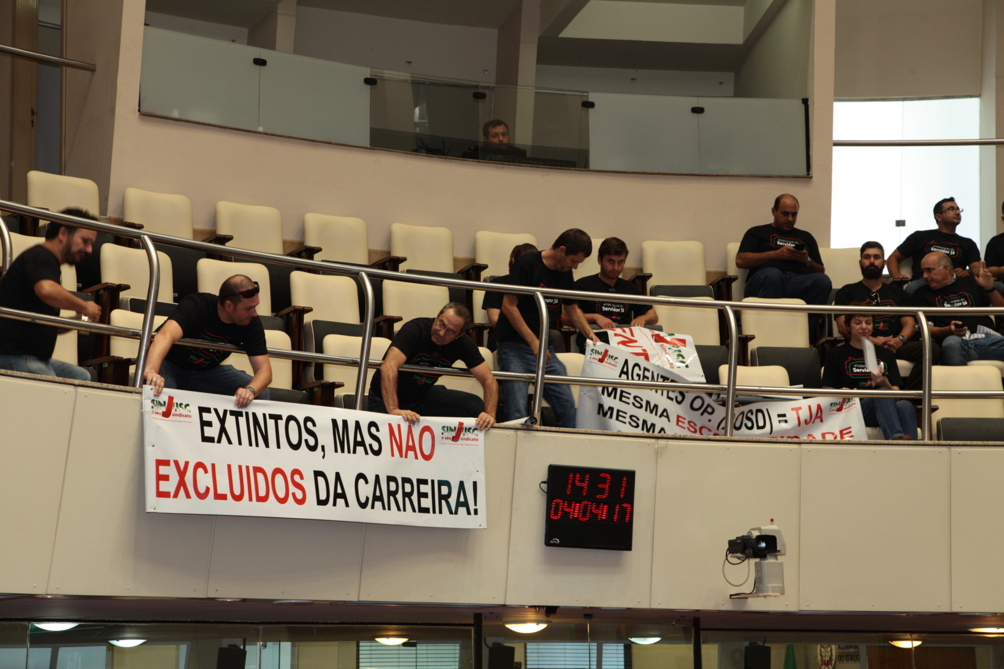 Derrubados vetos sobre TJ, pessoas com deficiência e direito do consumidor