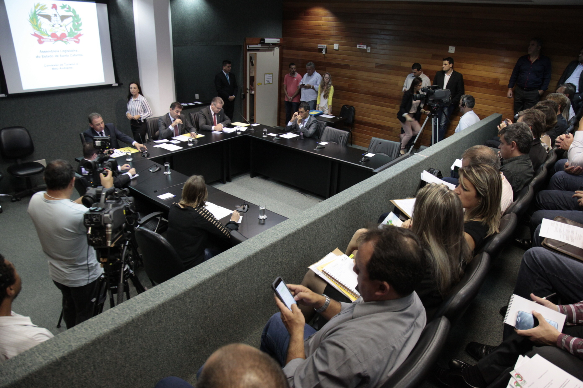 Fatma e prefeituras debatem mudanças na lei que dispensa licenciamento de lavras