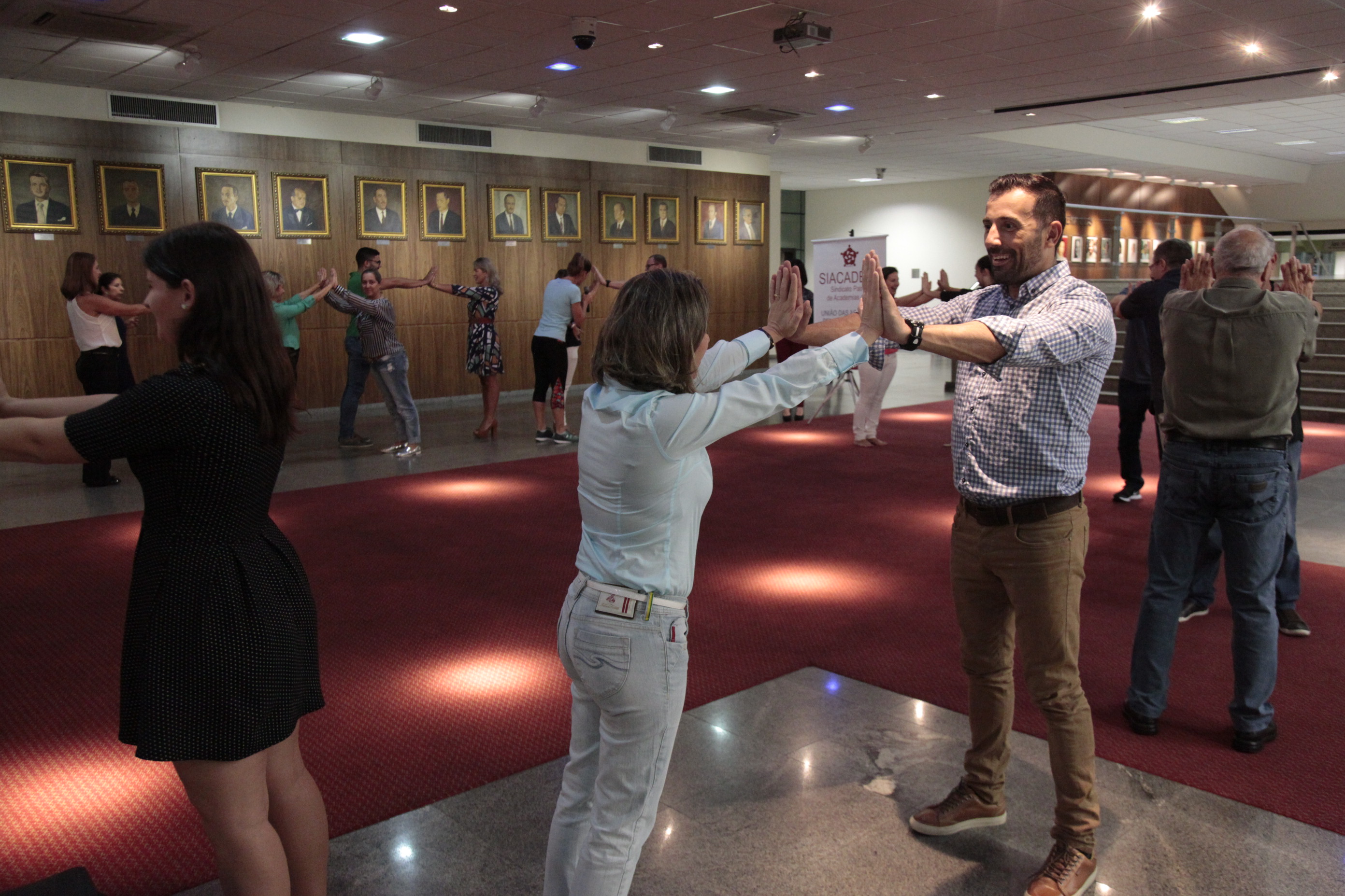 Ginástica Laboral.