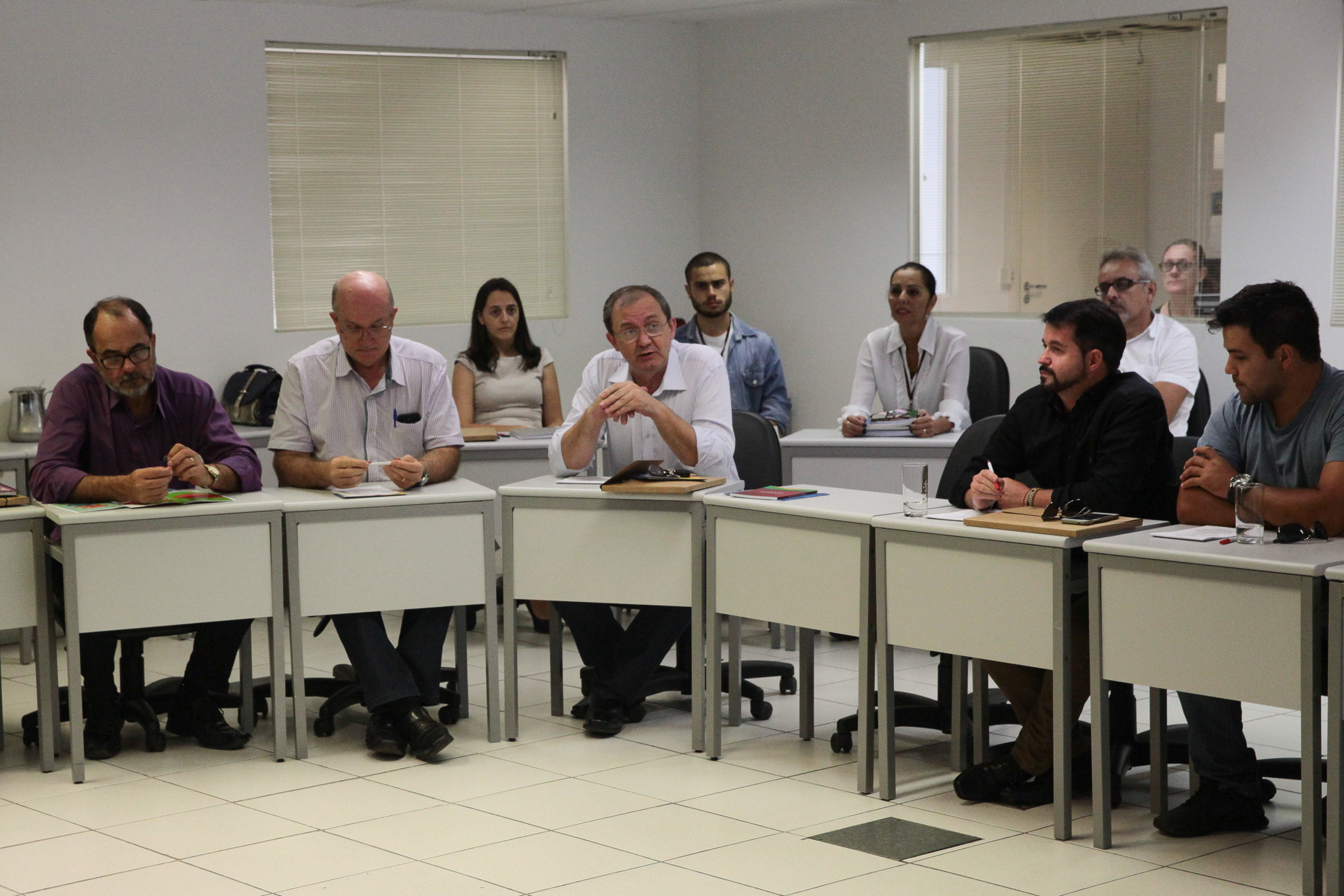 Escola do Legislativo promove encontro com representantes das Câmaras Legislativas.