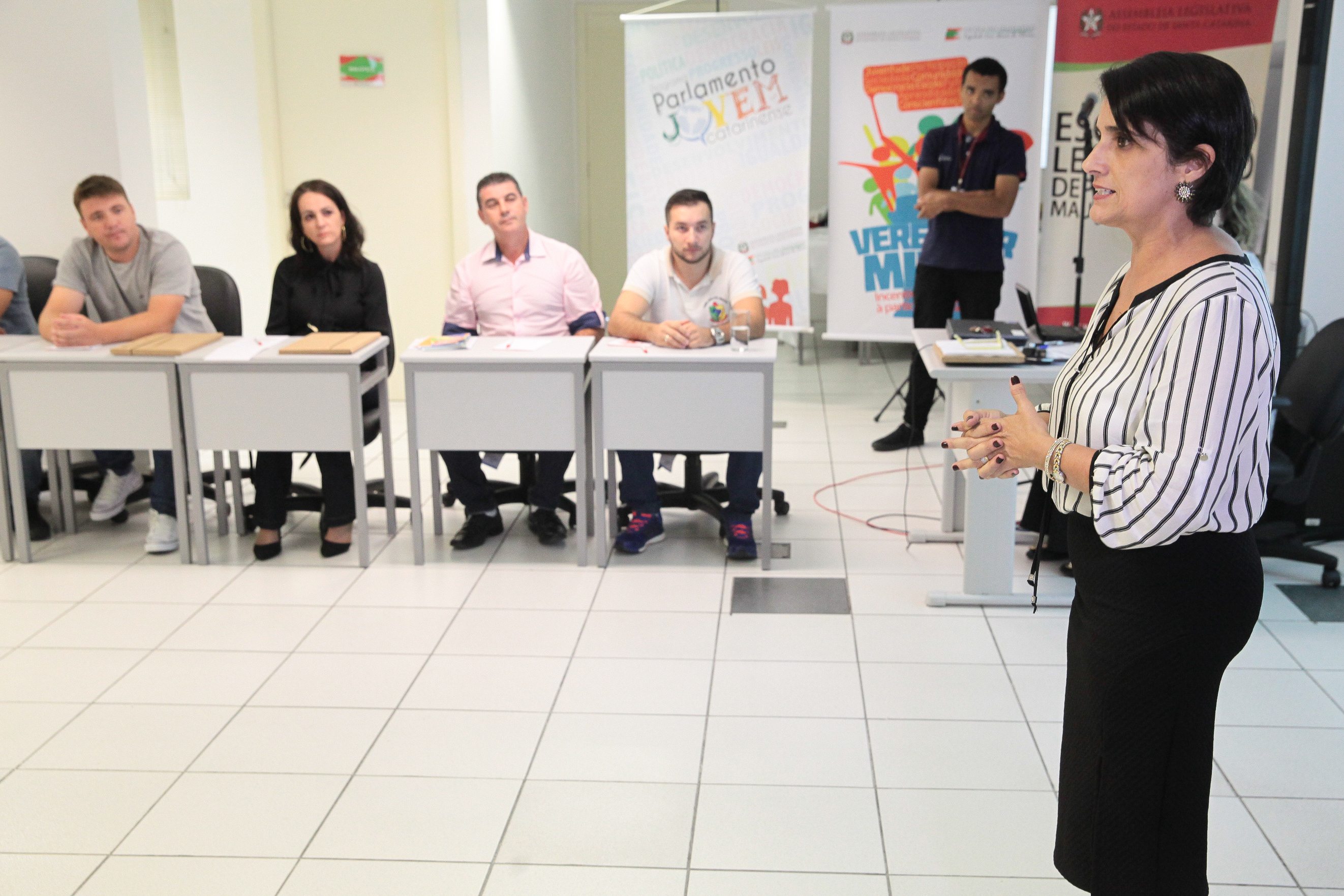 Escola do Legislativo promove encontro com representantes das Câmaras Legislativas.