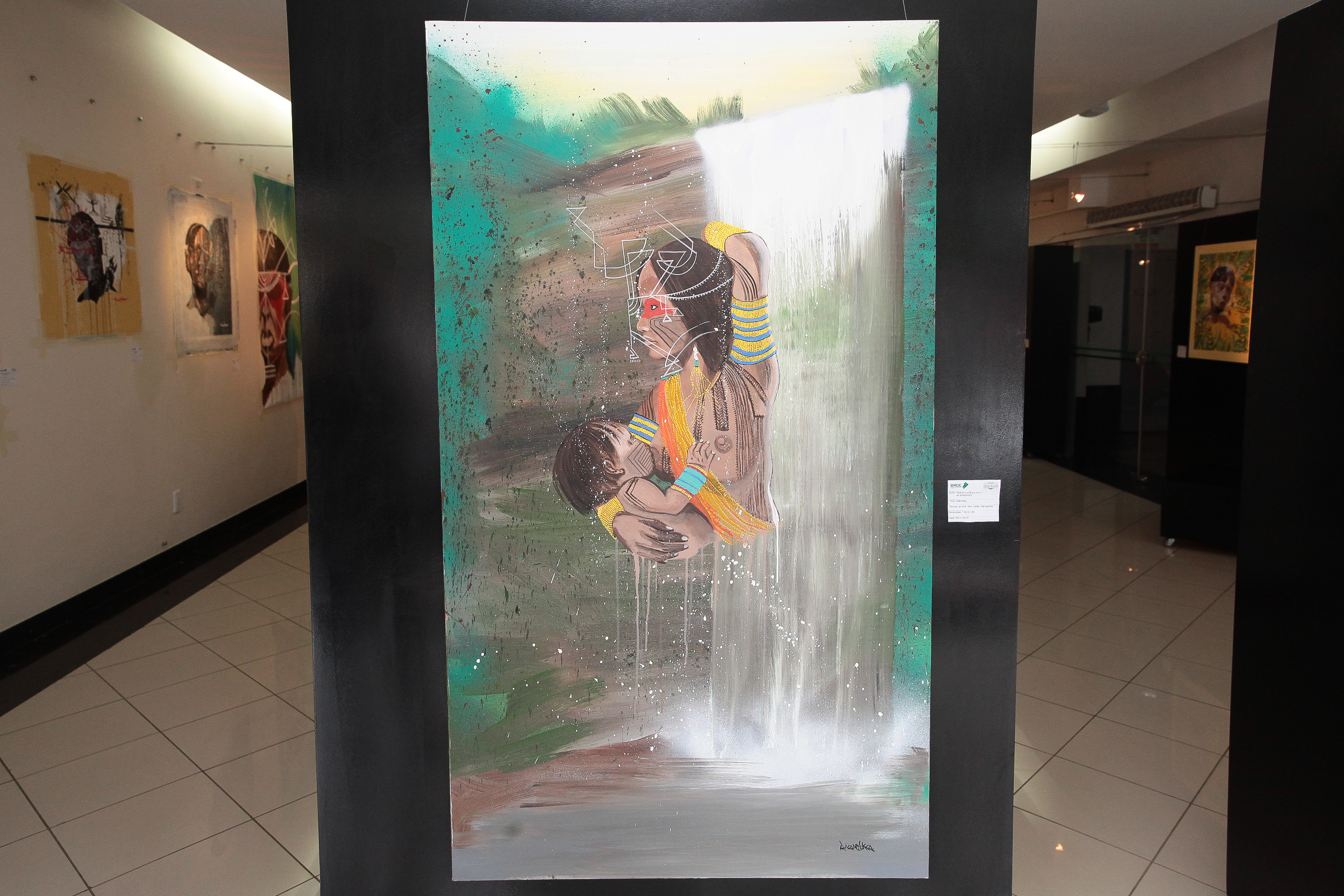 Exposição Ancestrais do artista Rica de Lucca.