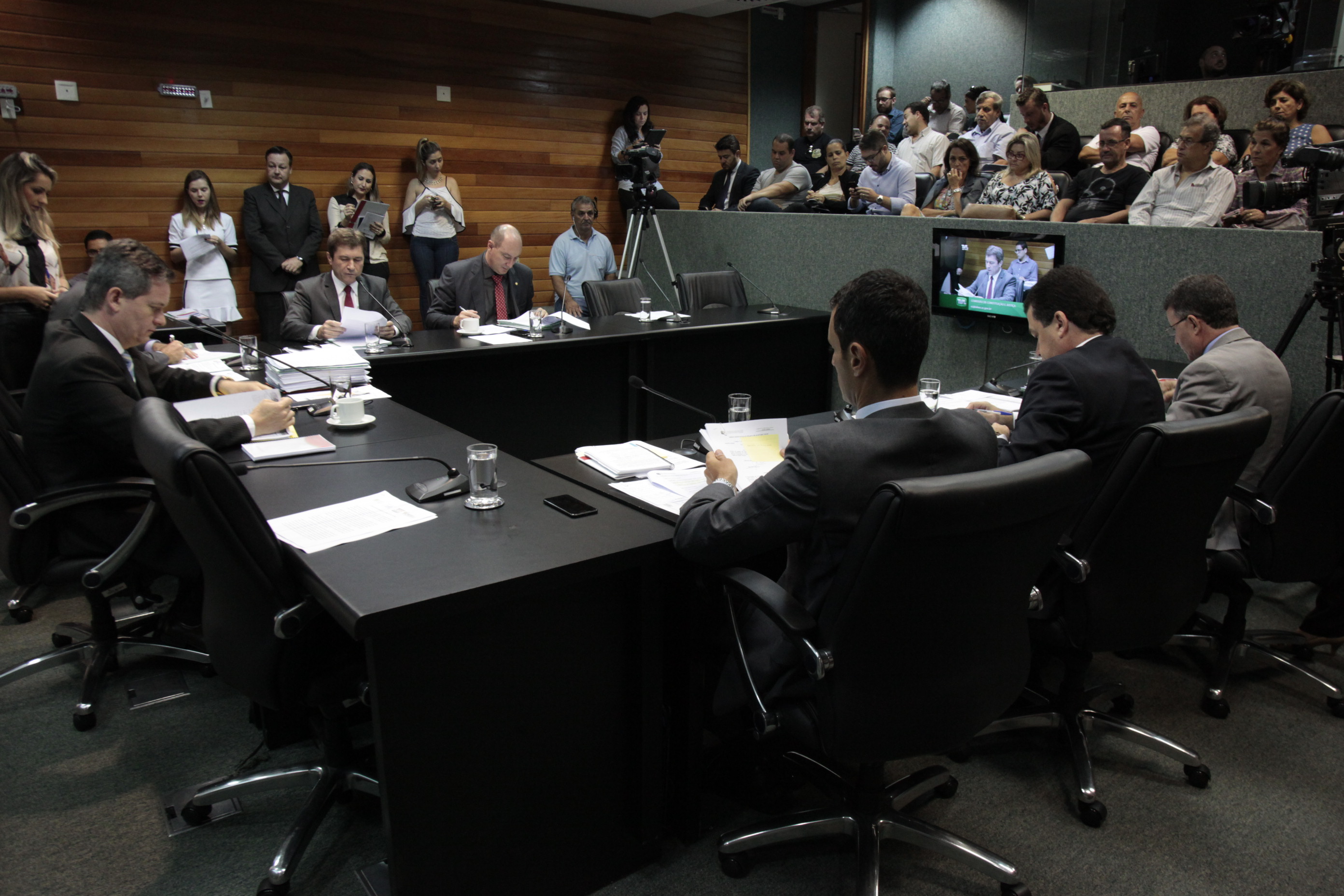 Comissão de Constituição e Justiça