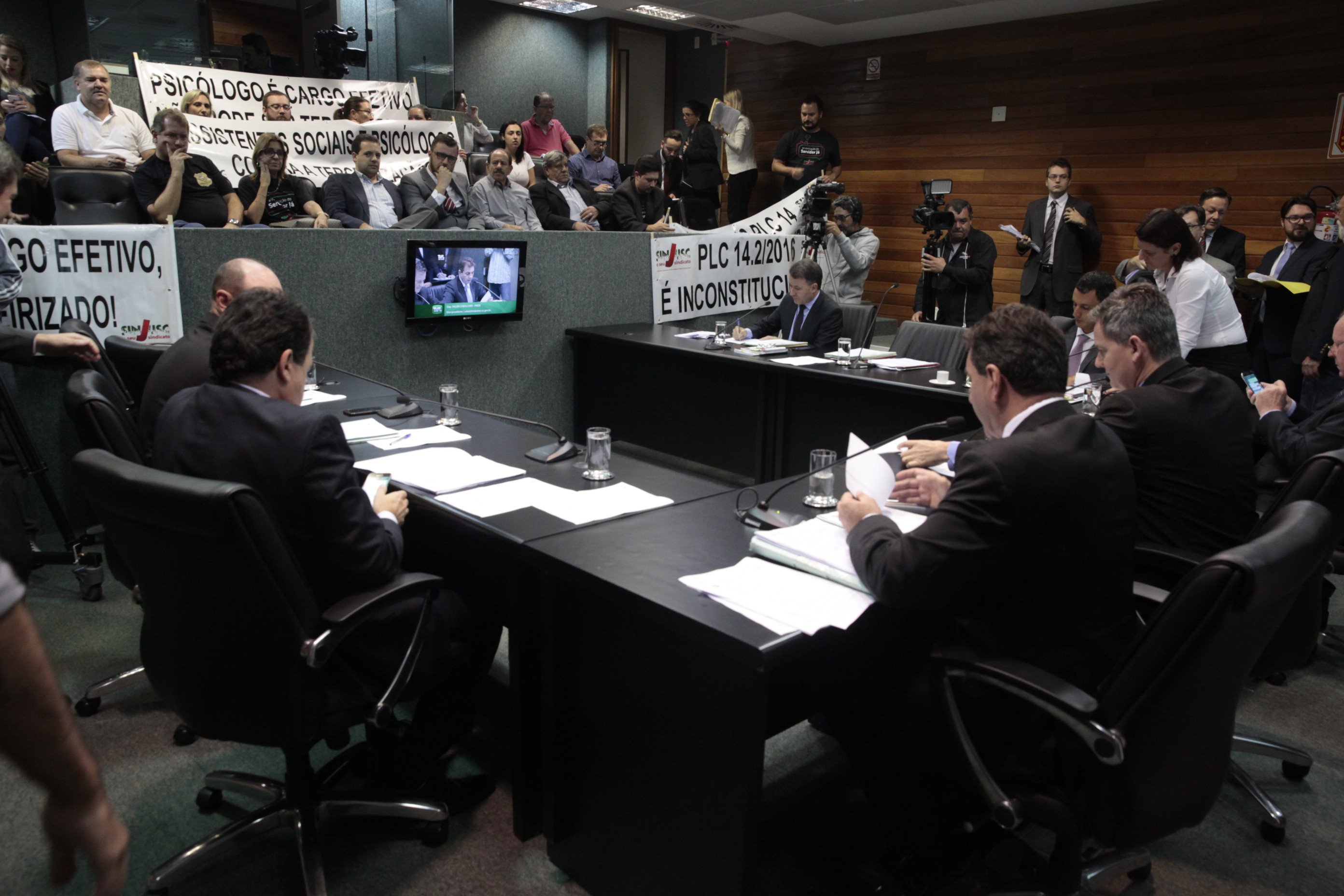 Comissão de Constituição e Justiça