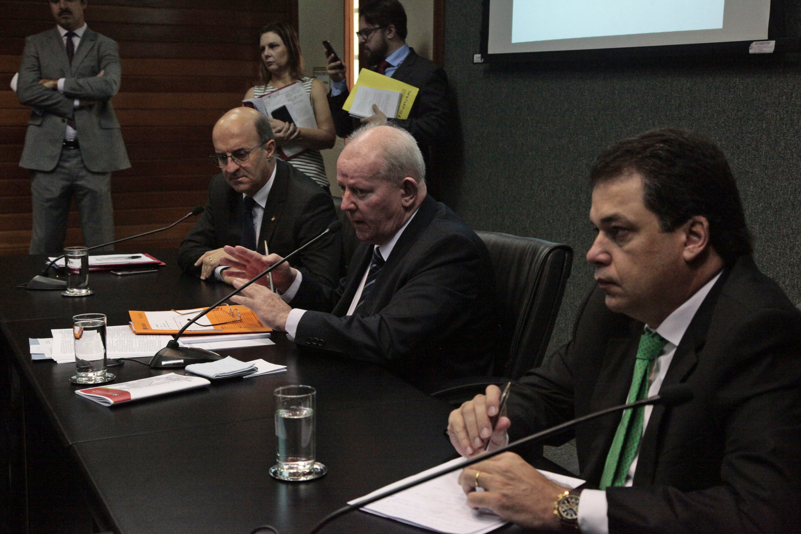 Comissão de Finanças e Tributação.