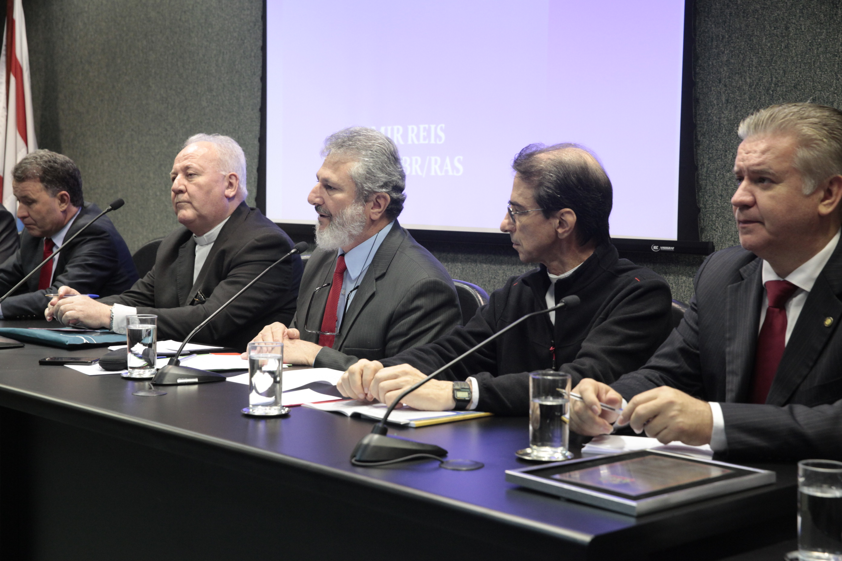 Comissão de Turismo e Meio Ambiente Promove Audiência Pública.