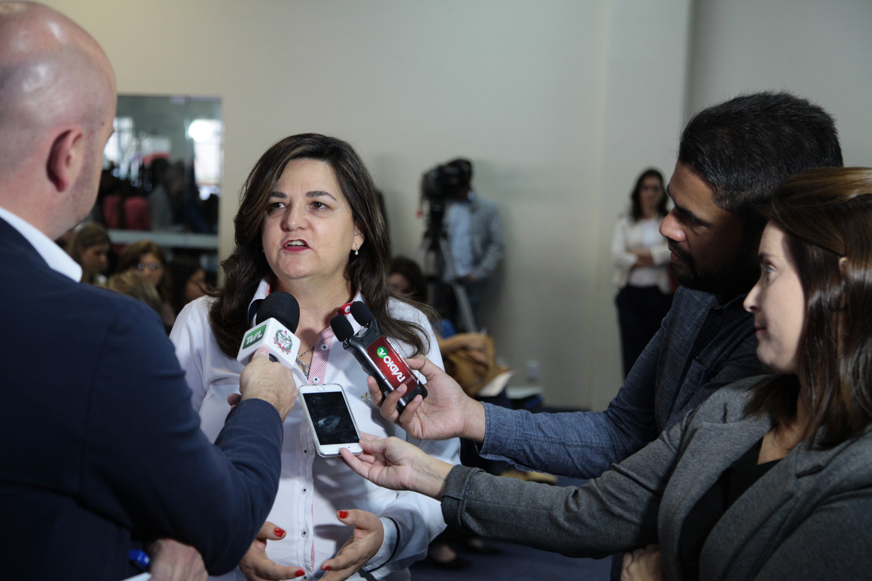 Seminário Autismo: Outra Visão do Mundo - Marcia Regina Machado Santos Valiati