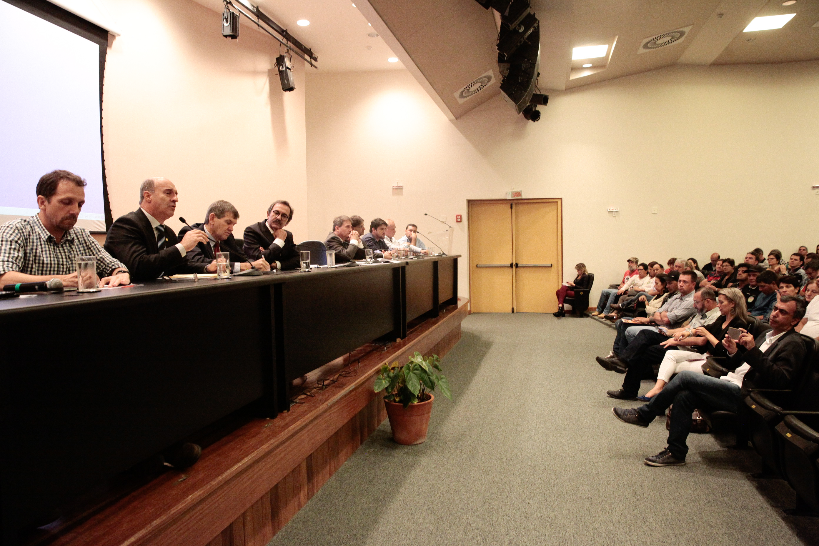 Comissão de Trabalho Promove Audiência Pública sobre o Fortalecimento da Epagri e da Cidasc.
