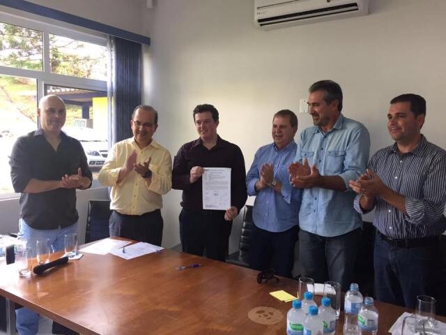 Eskudlark comemora investimentos para a restauração da BR-282