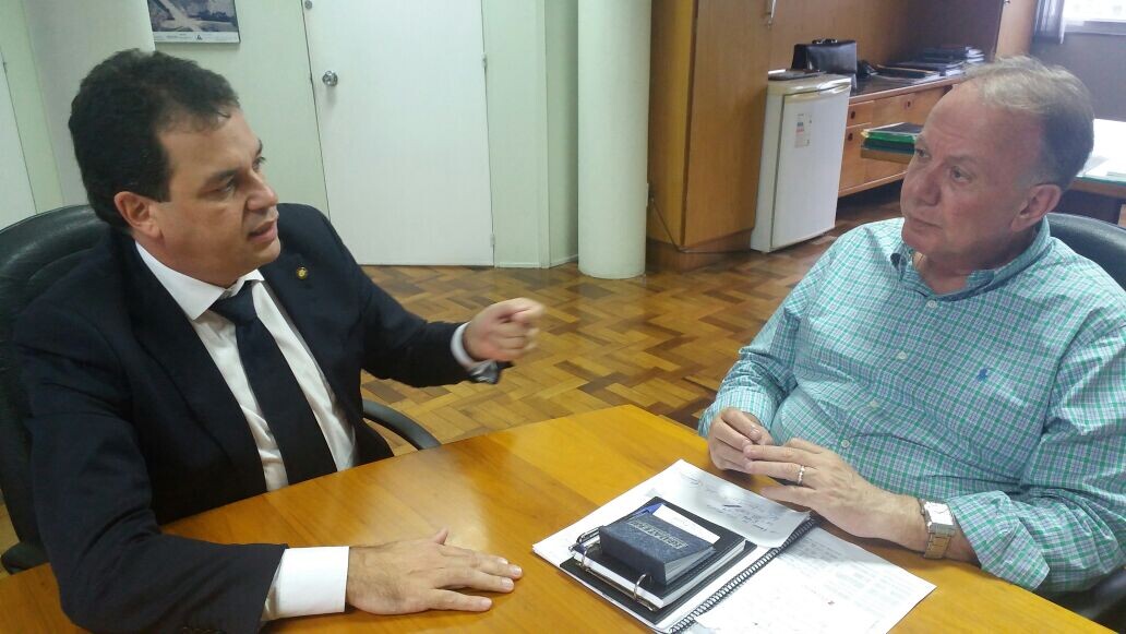 Deputado garante lombadas para a Rodovia Antônio Valmor Canela