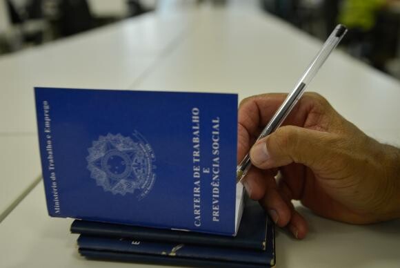 Empresários catarinenses criticam fim da desoneração da folha de pagamento