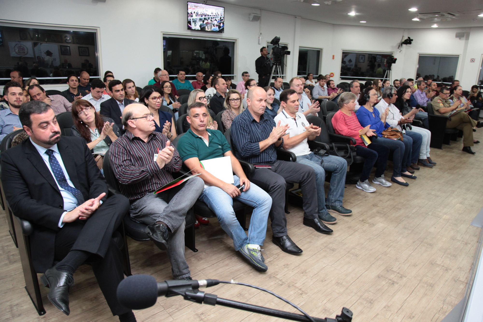 Blumenau recebe primeiro seminário do programa Qualifica