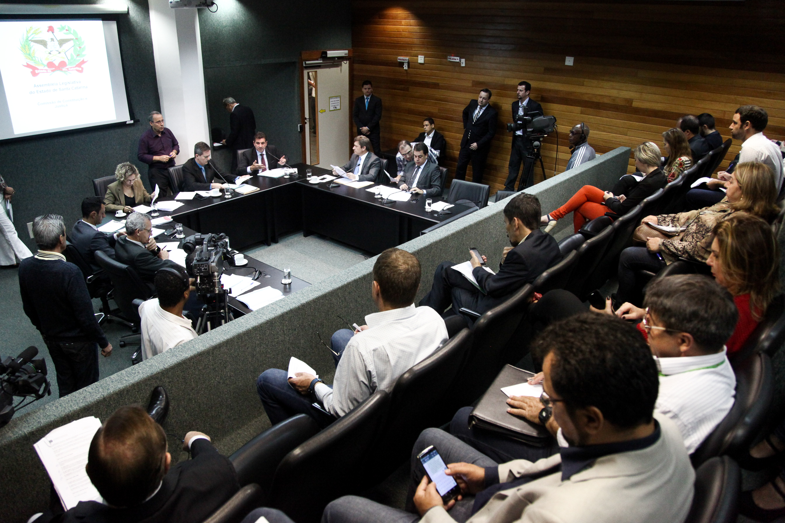 Comissão de Constituição e Justiça