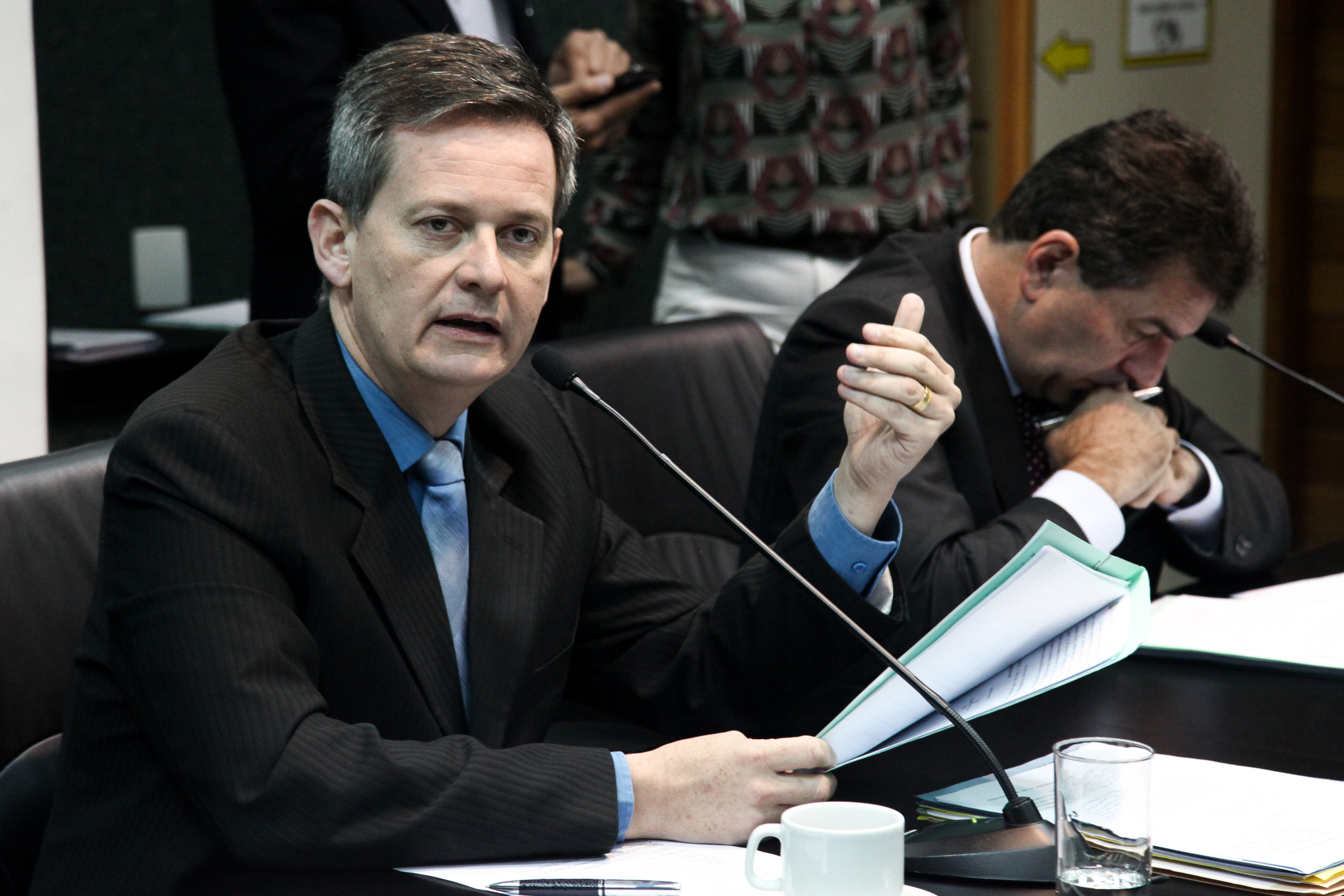 Deputado Jean Kuhlmann (PSD). Comissão de Constituição e Justiça.