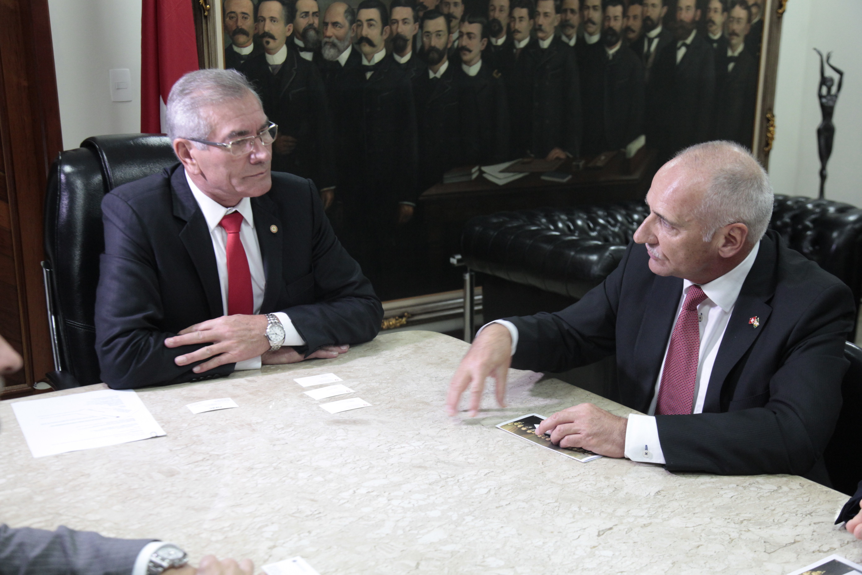 Presidente da Alesc Recebe Comitiva da Suíça