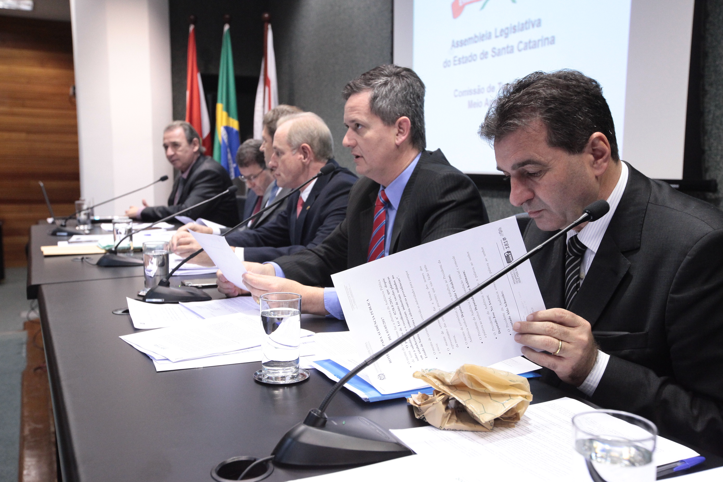 Audiência Pública - PL 0238 que Trata do Uso de Sacolas Plásticas.