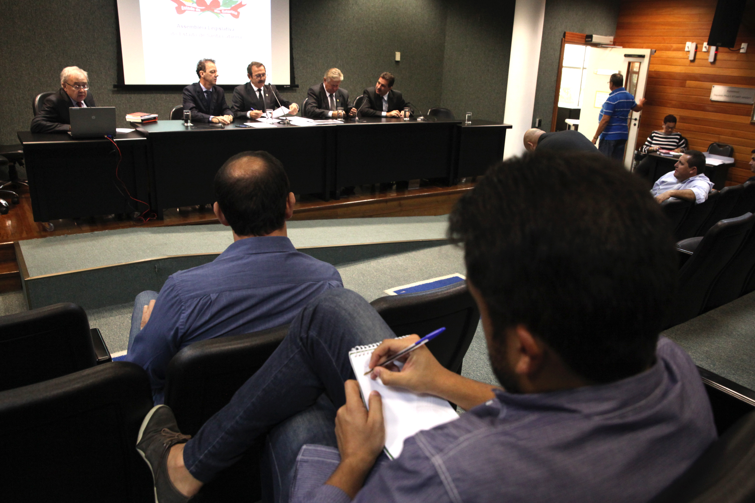 Reunião da Comissão de Defesa dos Direitos da Criança e do Adolescente.