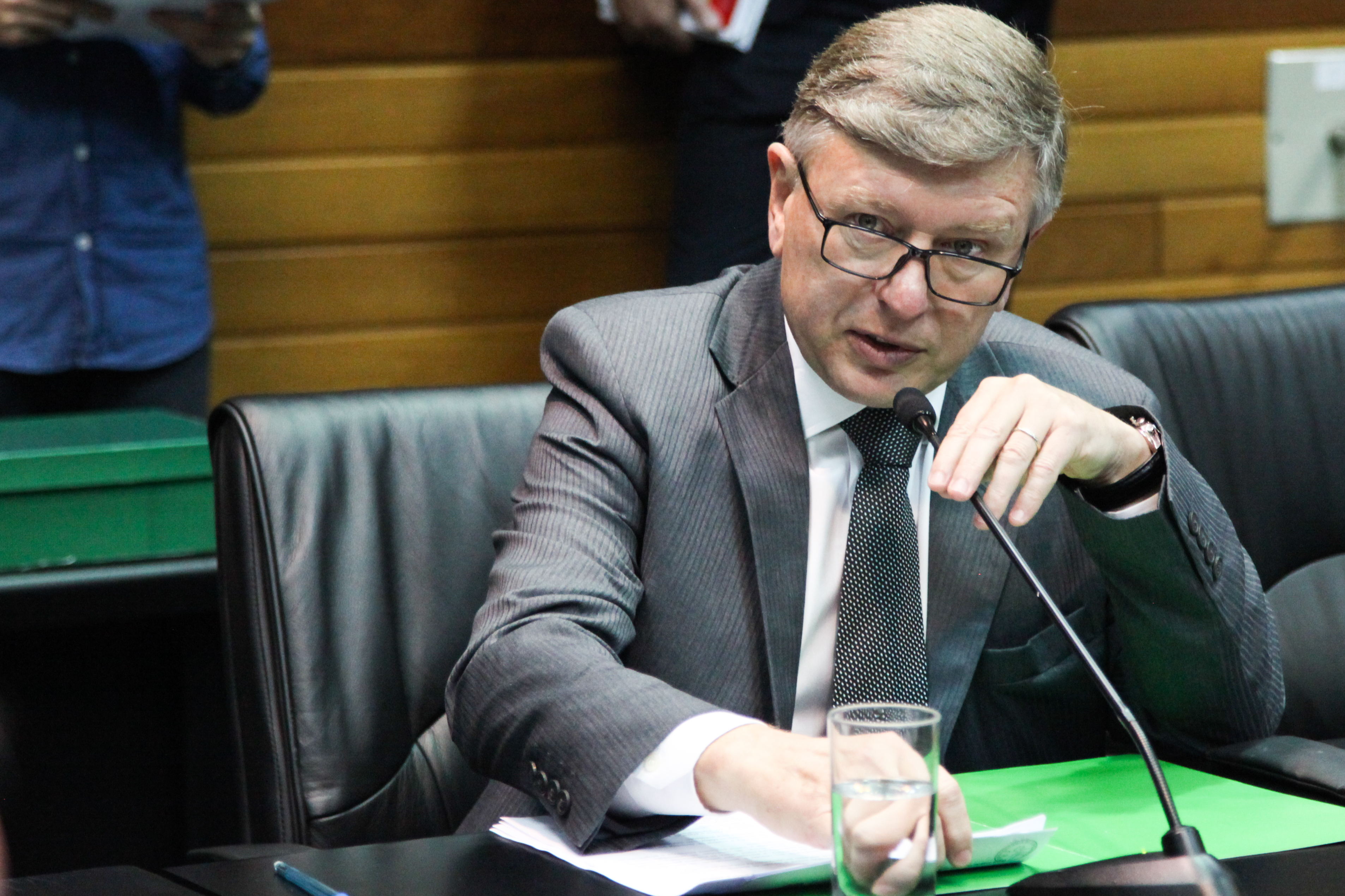 Deputado Milton Hobus (PSD). Comissão de Finanças e Tributação.