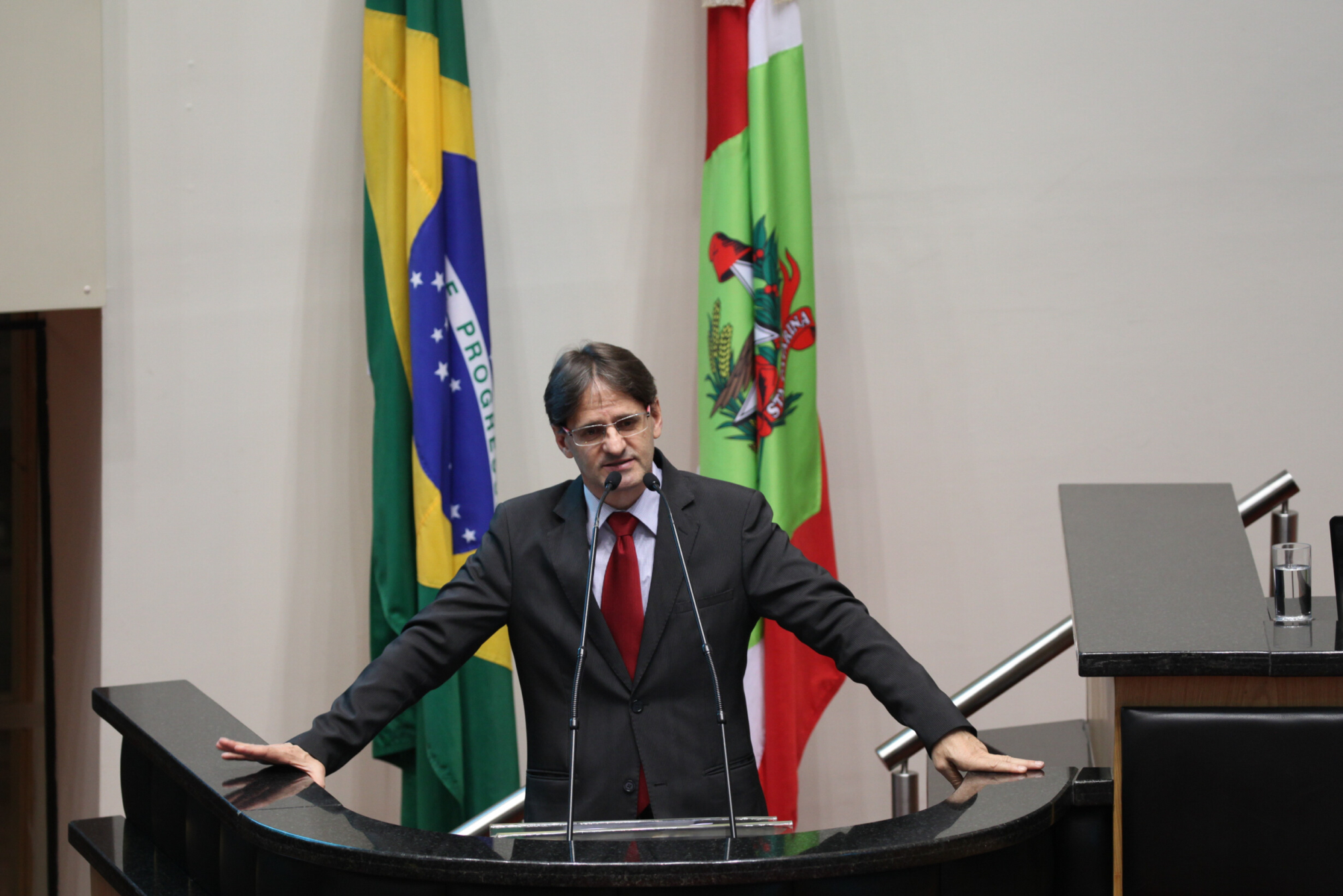 Saretta sugere esforço conjunto para reduzir acidentes de trabalho em SC