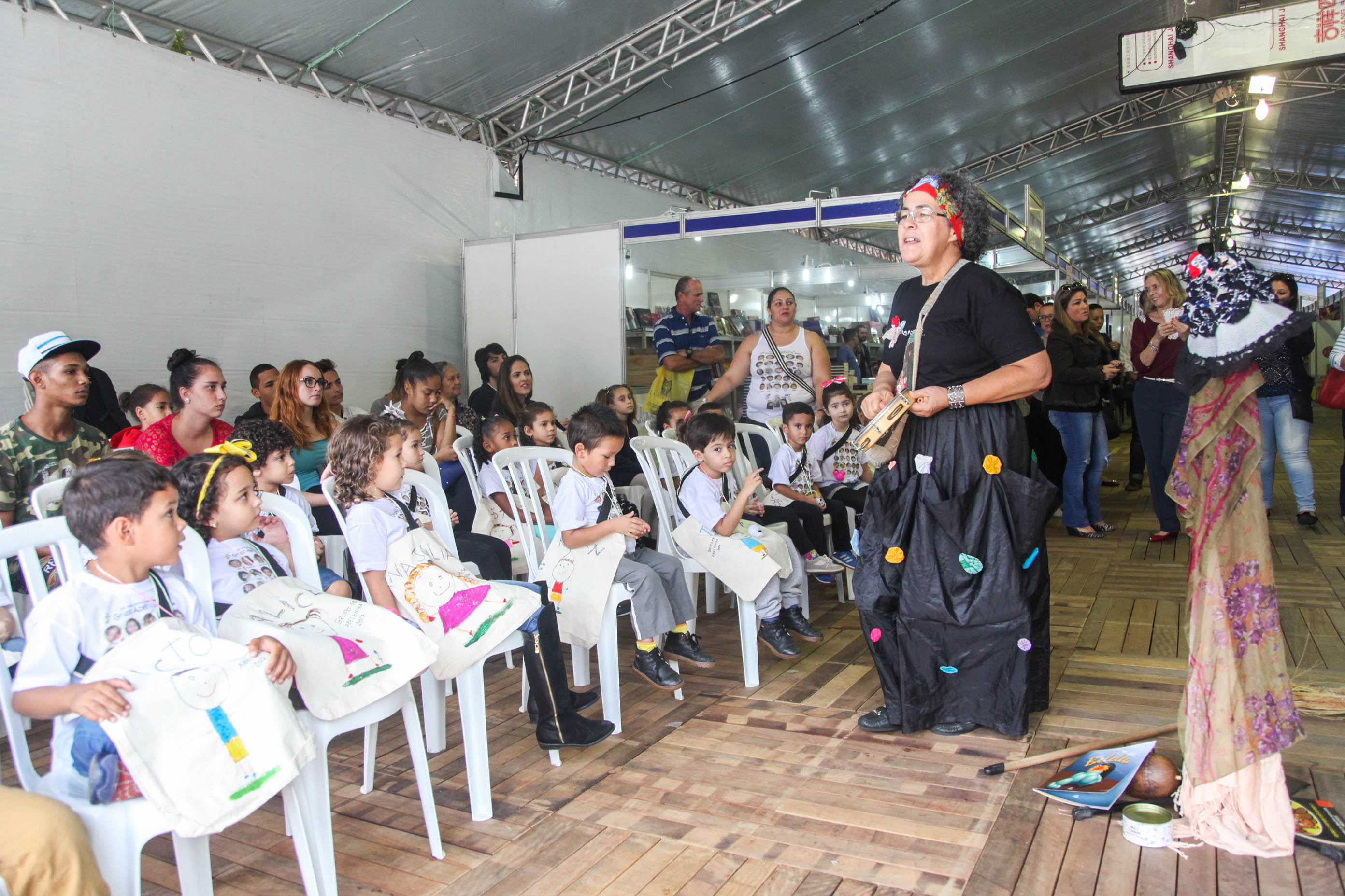 10ª Feira Catarinense do Livro.