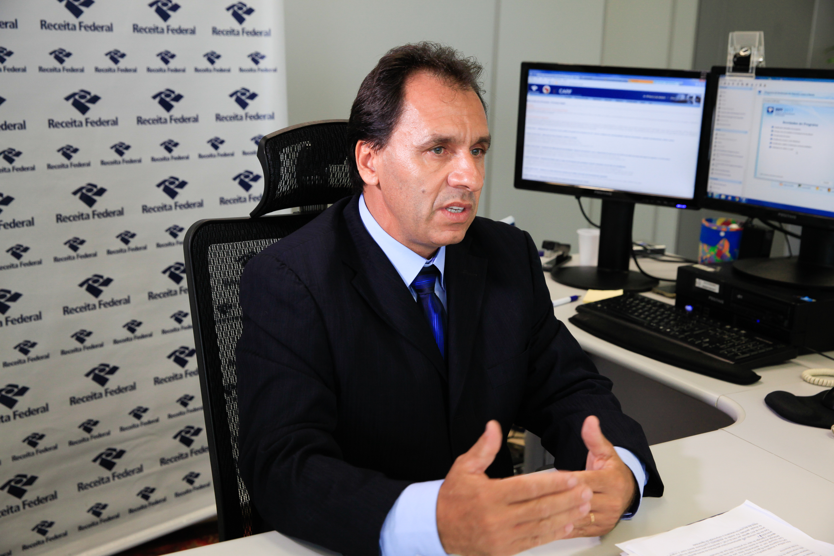 Saulo Figueiredo Pereira Delegado da Receita Federal SC