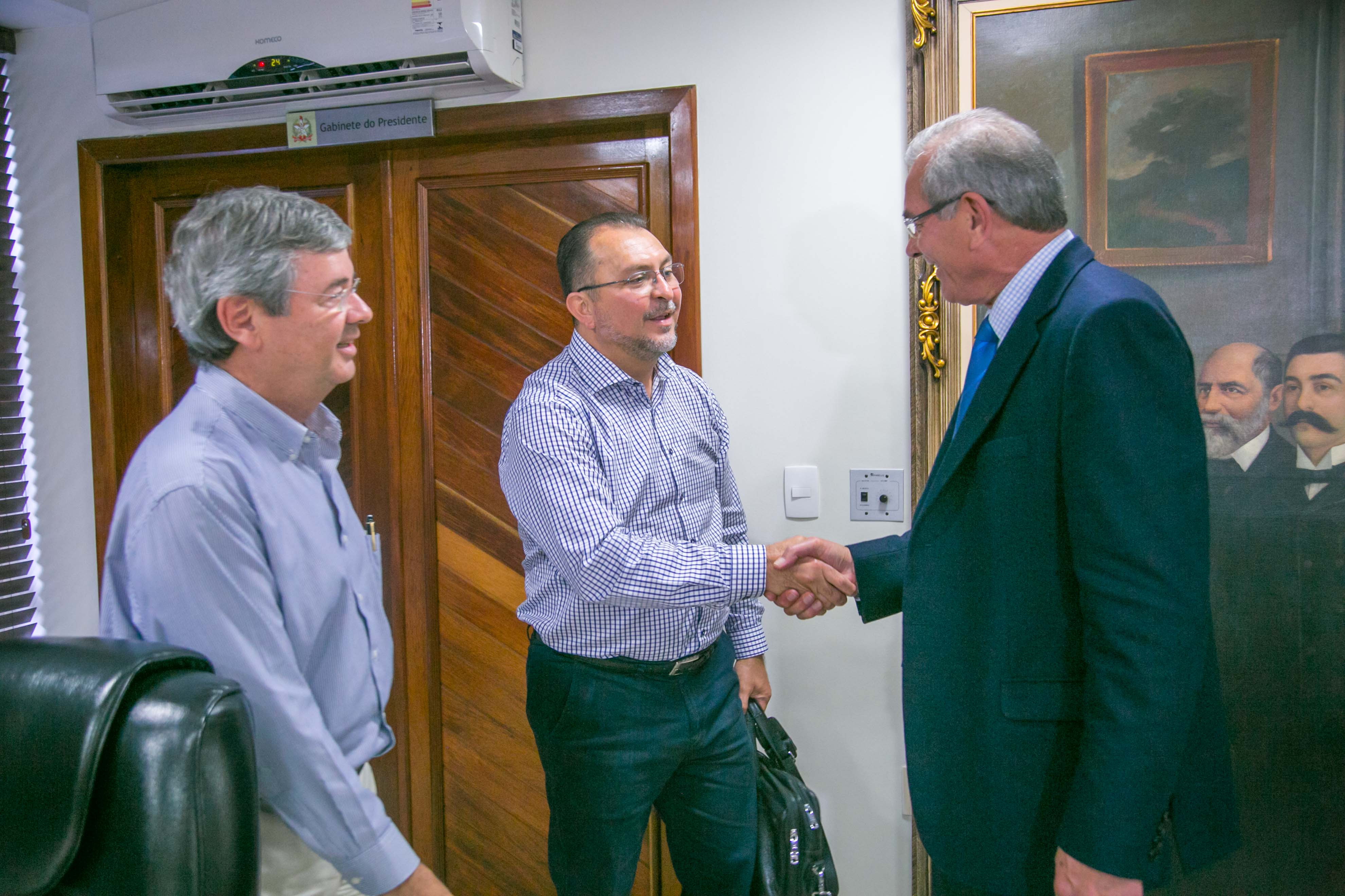 Presidente se reune com representantes do Porto de São Francisco do Sul